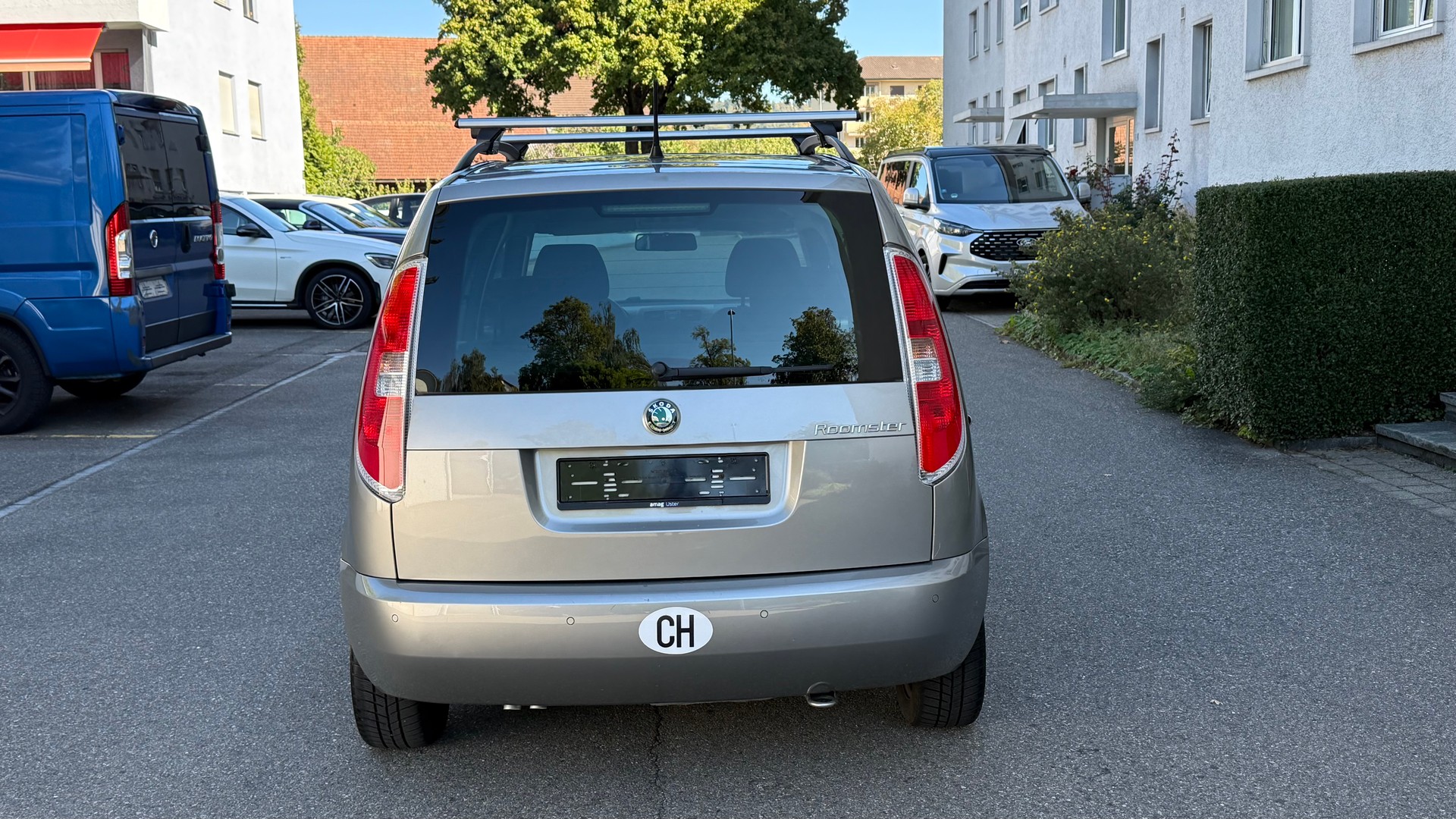 SKODA Roomster 1.6 TDI Elegance-image-6