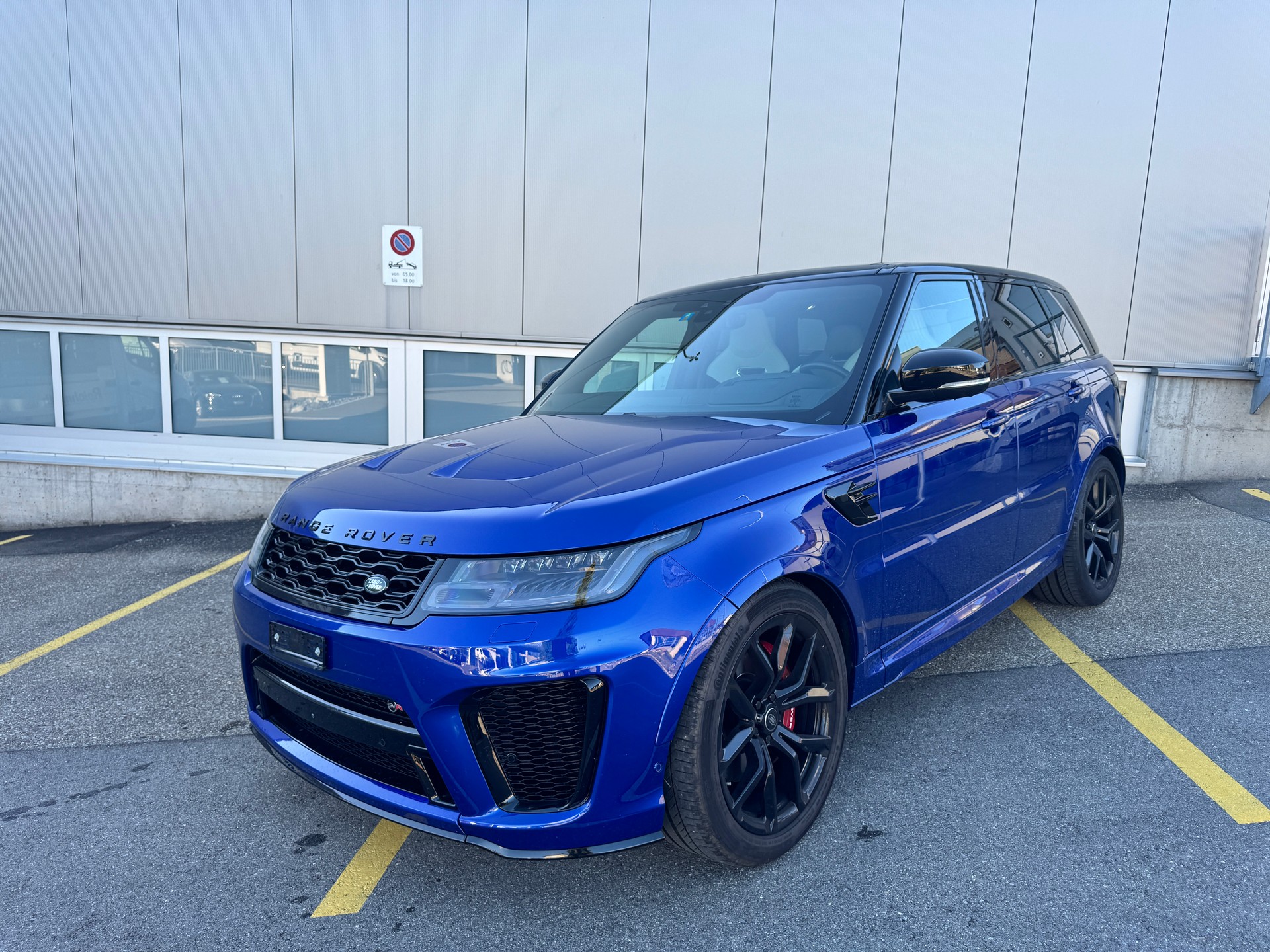 LAND ROVER Range Rover Sport 5.0 V8 S/C SVR Automatic-image-0