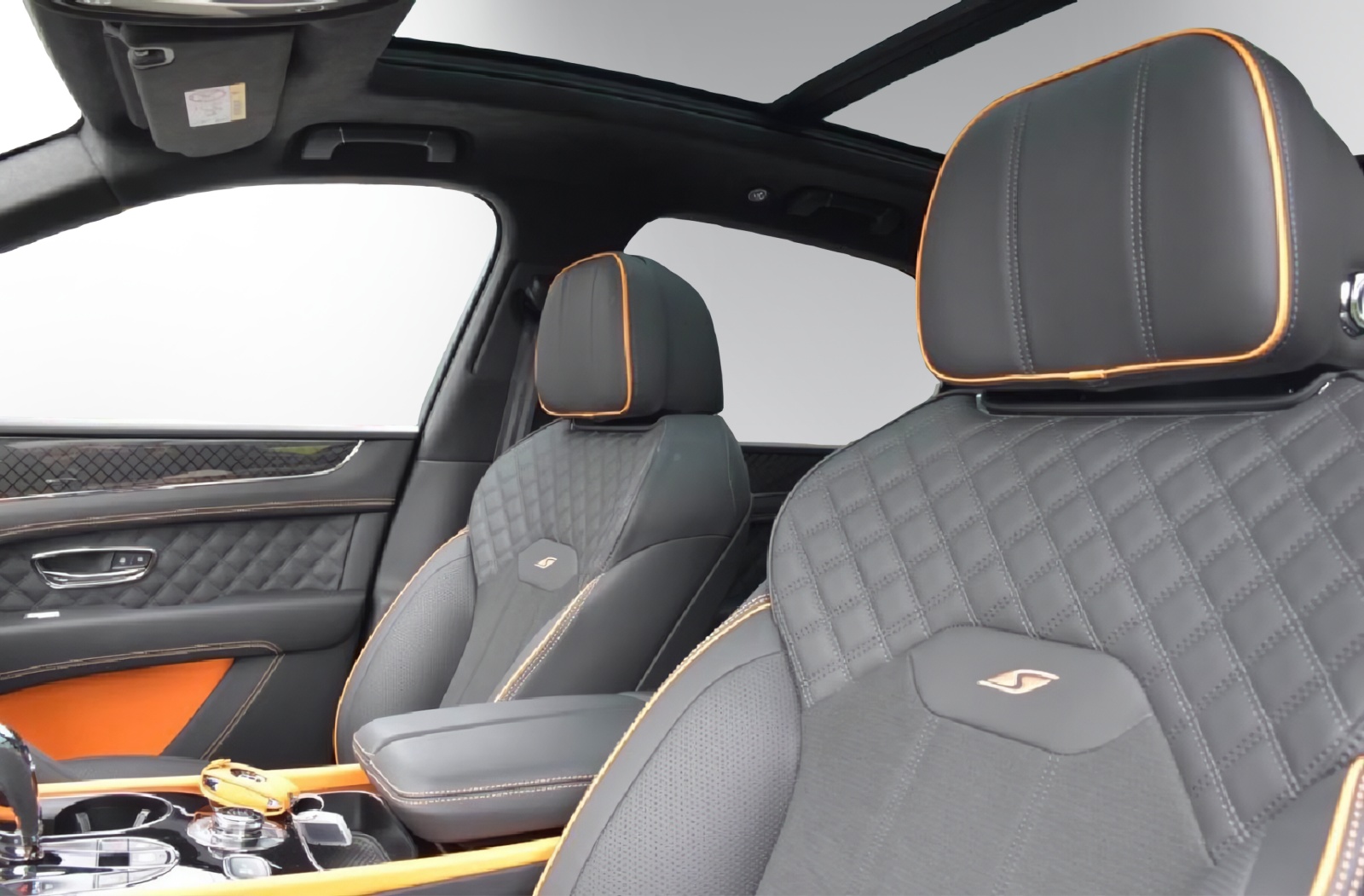 BENTLEY Bentayga S BLACK EDITION-image-8