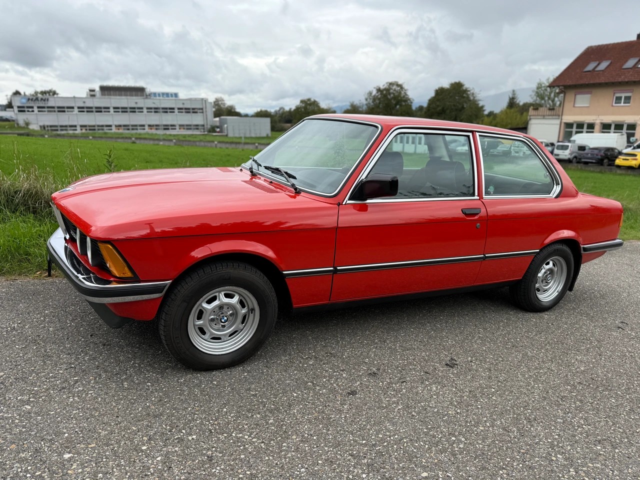 BMW 320-image-1