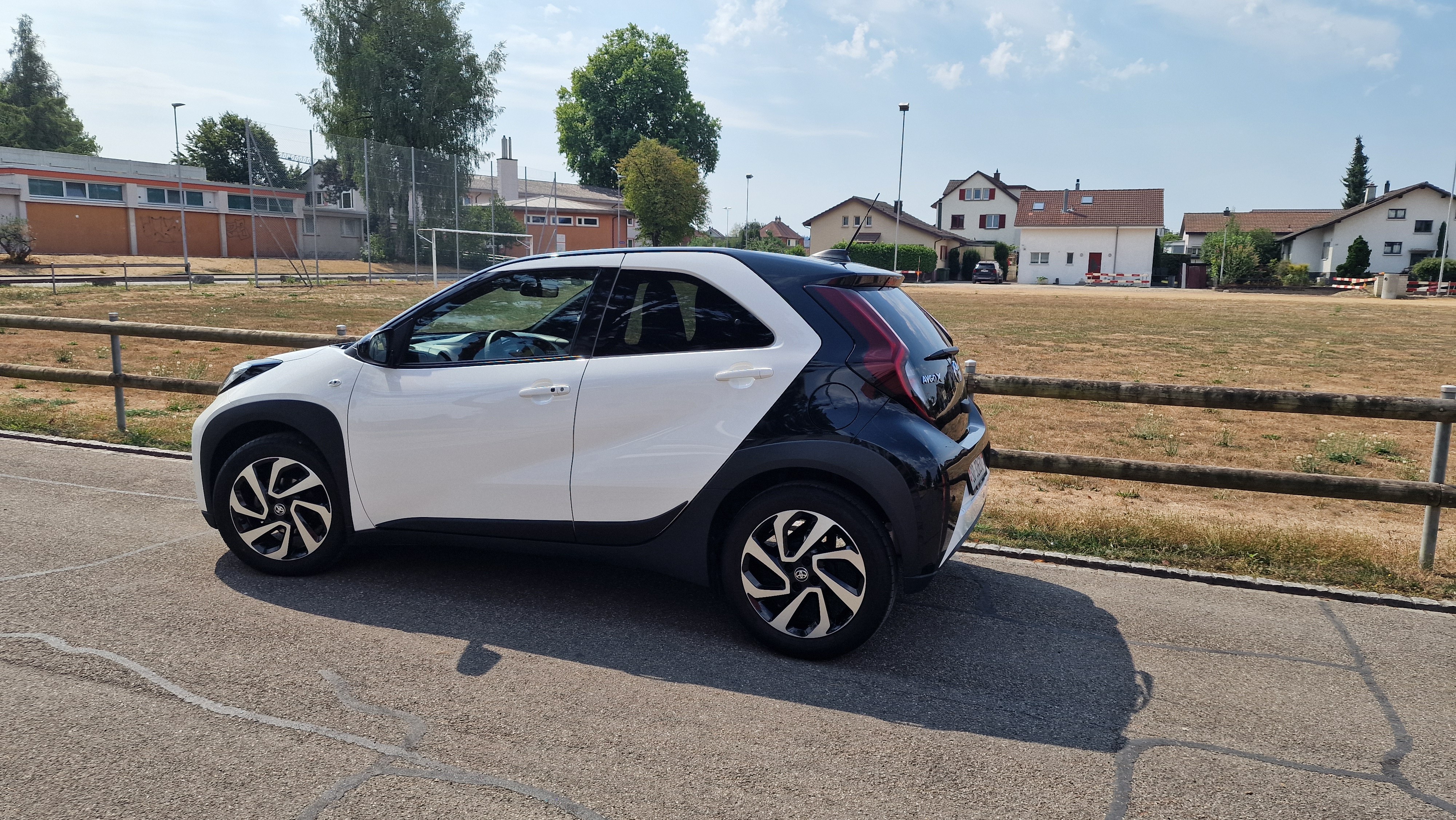 Car photo