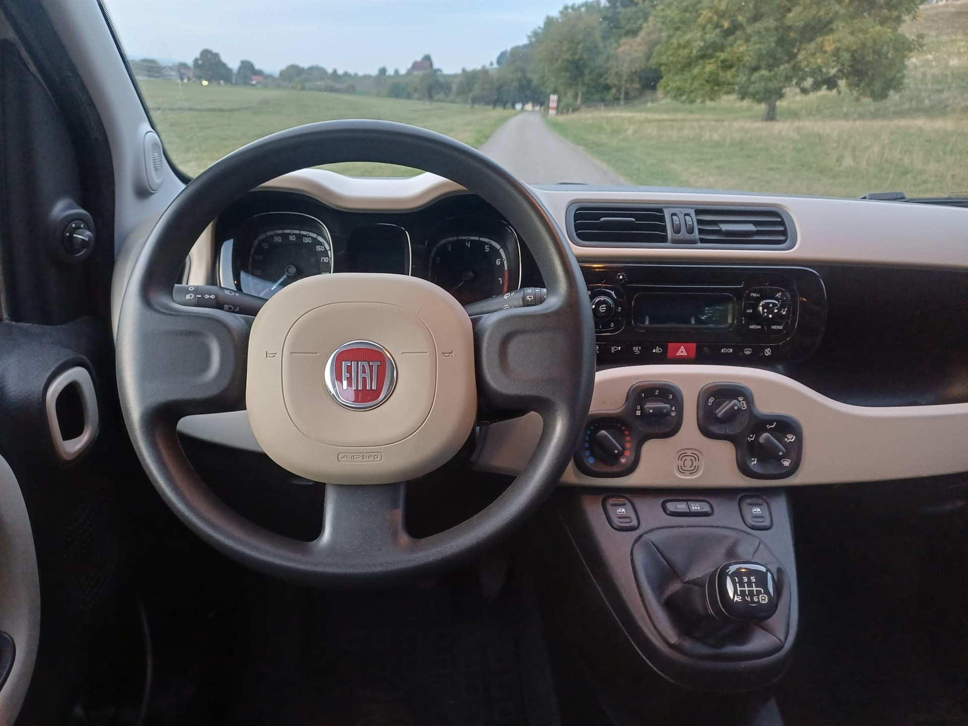 FIAT Panda 0.9 Twinair Turbo Antartica 4x4-image-4