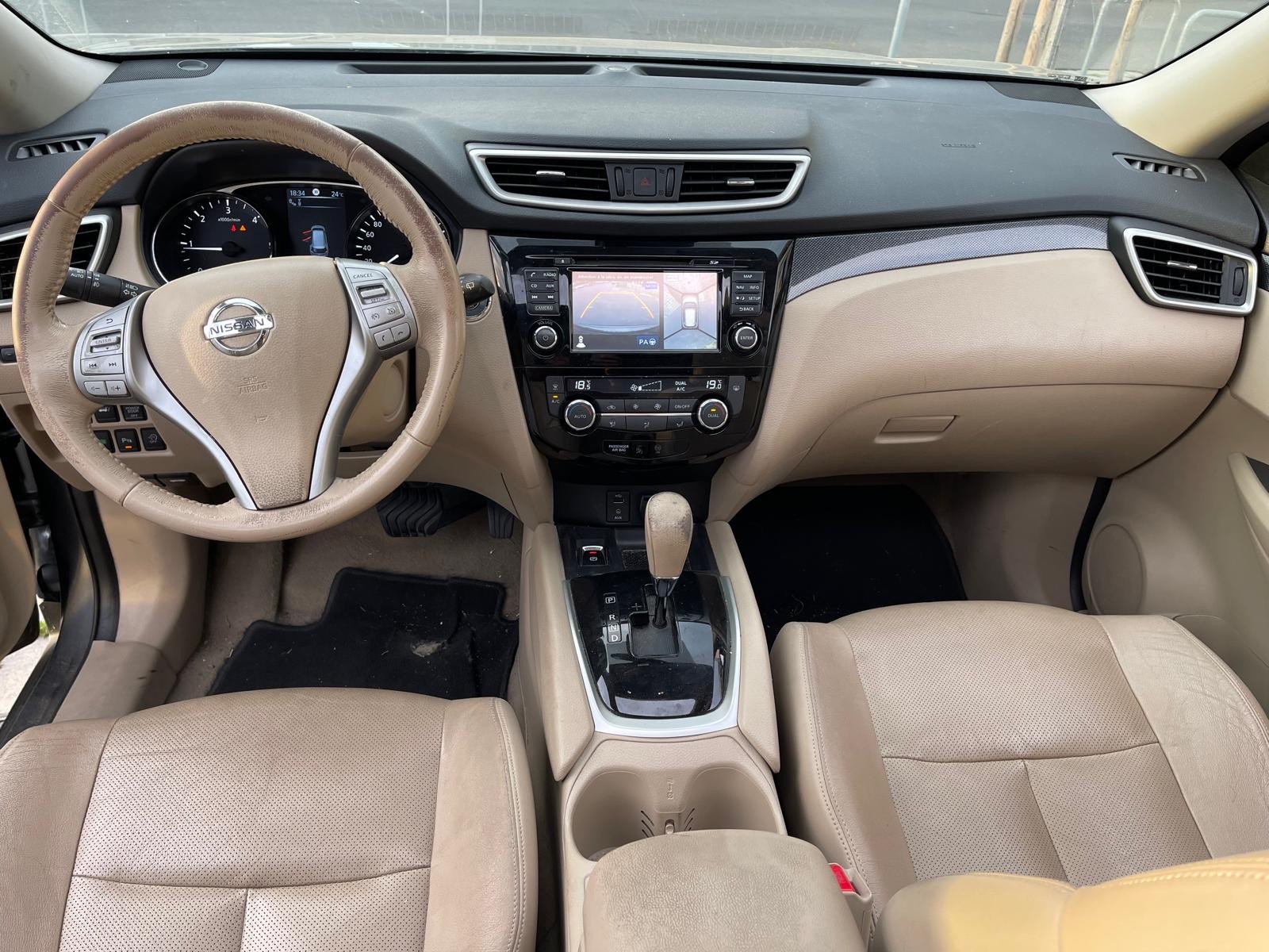 NISSAN 1.6 dCi Tekna-image-1