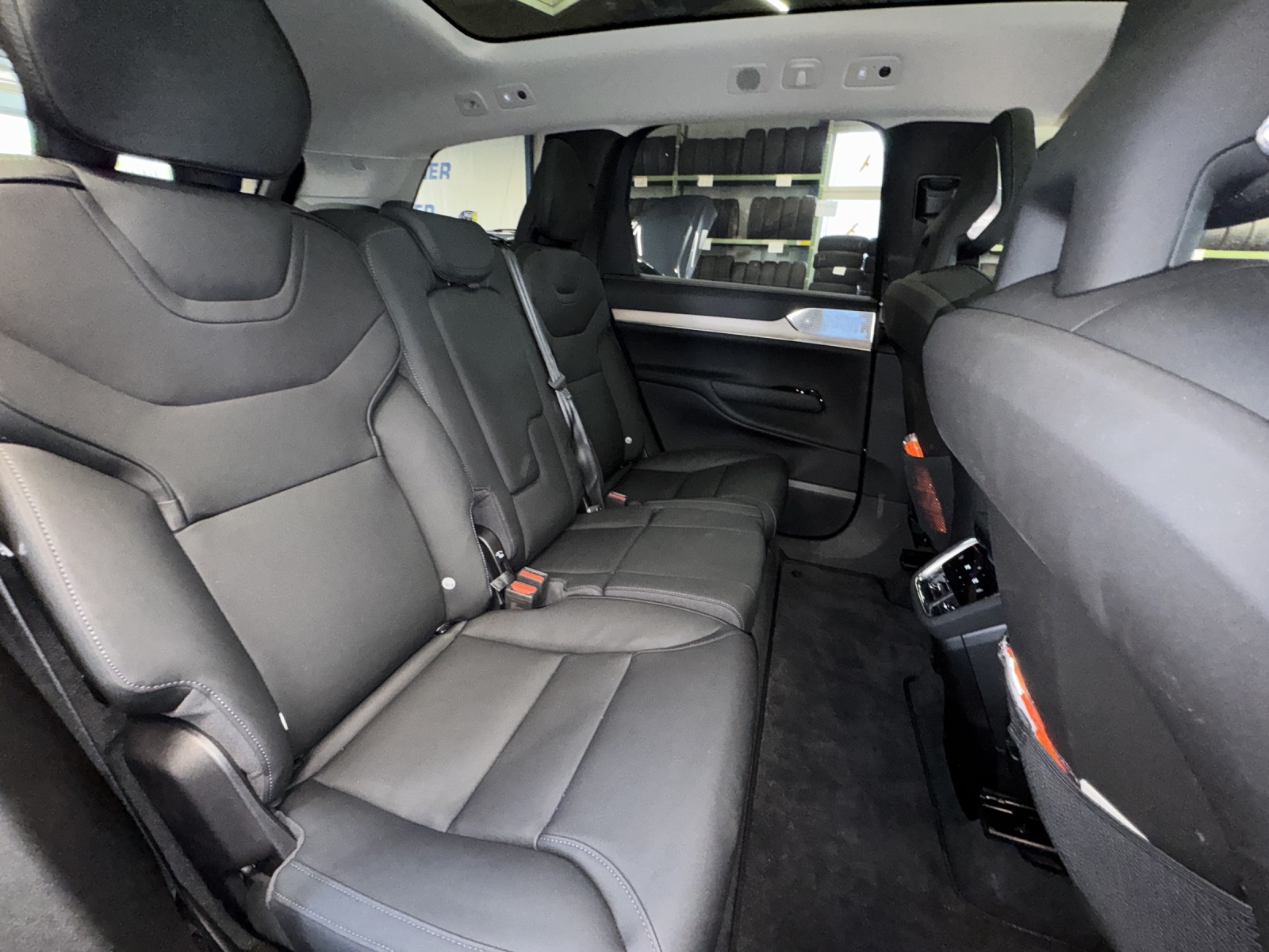 VOLVO EX90 Twin Performance Ultra AWD-image-11