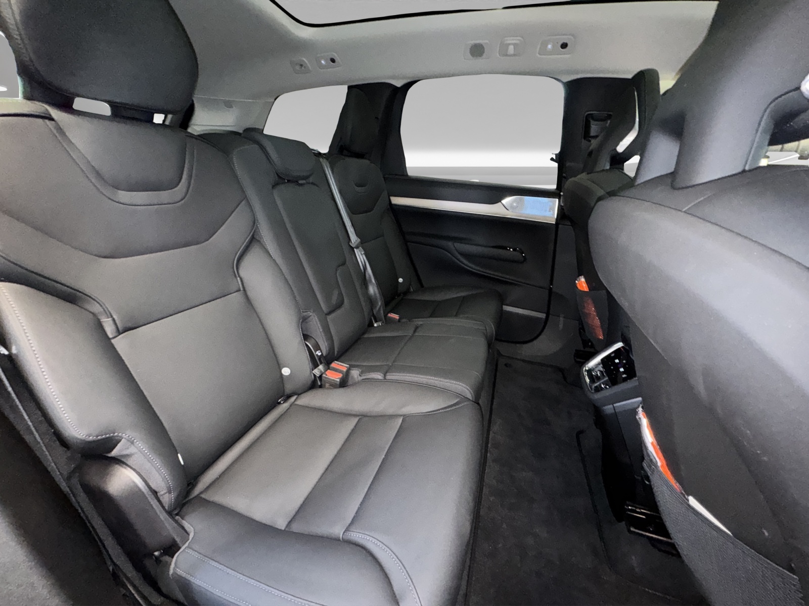 VOLVO EX90 Twin Performance Ultra AWD-image-12