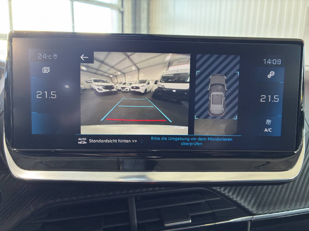 PEUGEOT 2008 1.2 PureTech 130 PS Allure-image-15