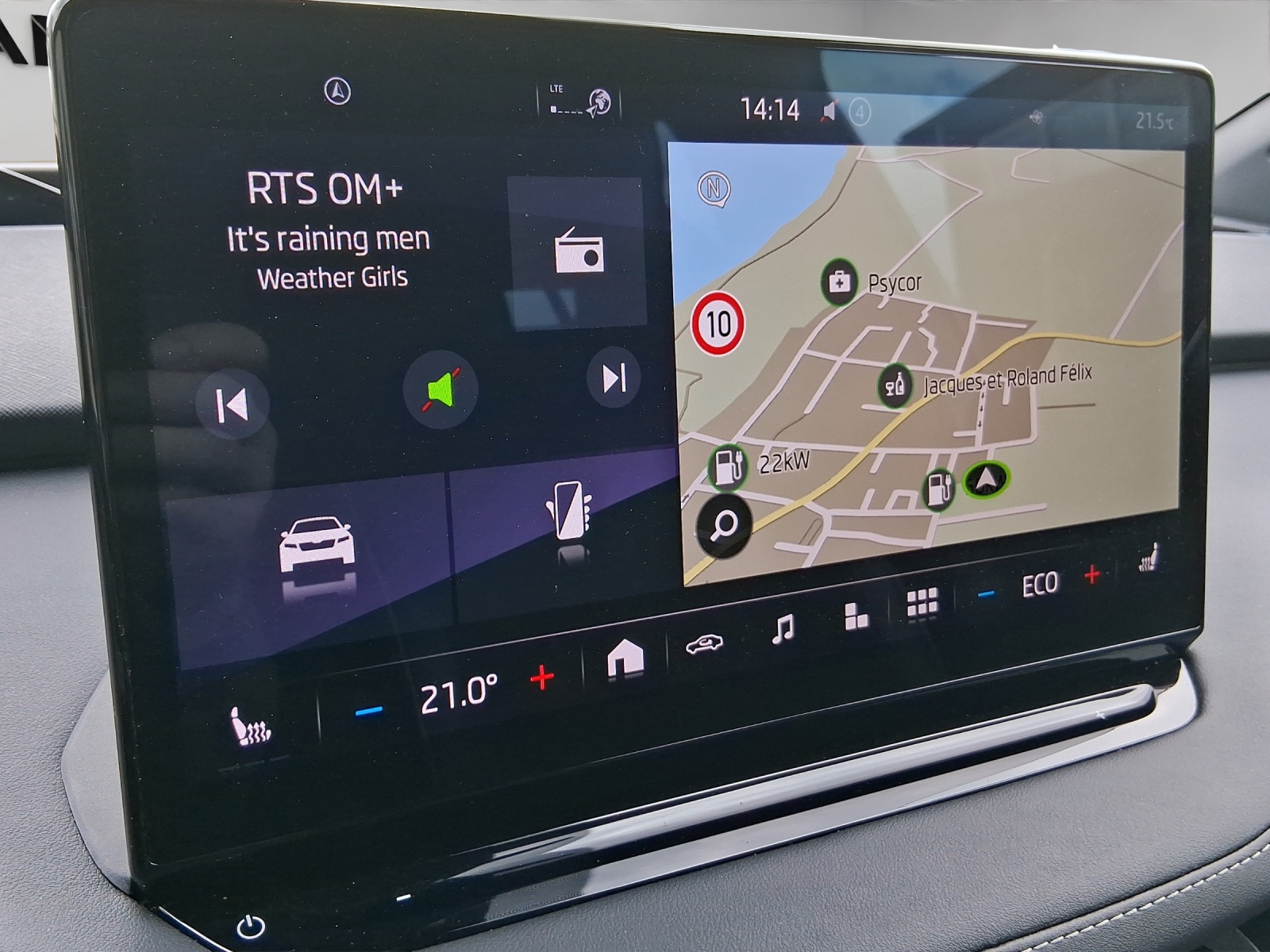 SKODA Enyaq iV 80x SportLine-image-14