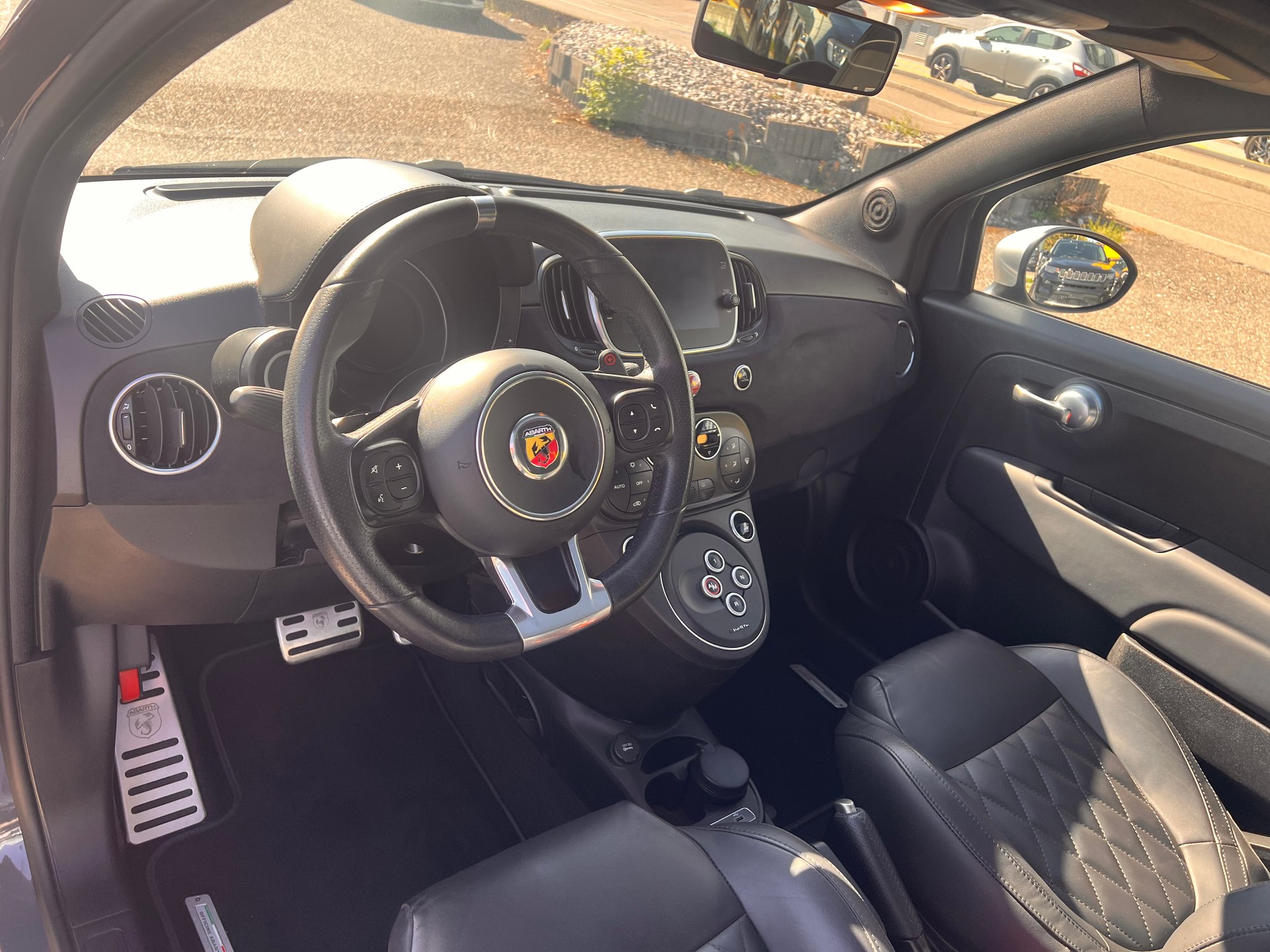 FIAT 595 1.4 16V Turbo Abarth Turismo Dualogic-image-9
