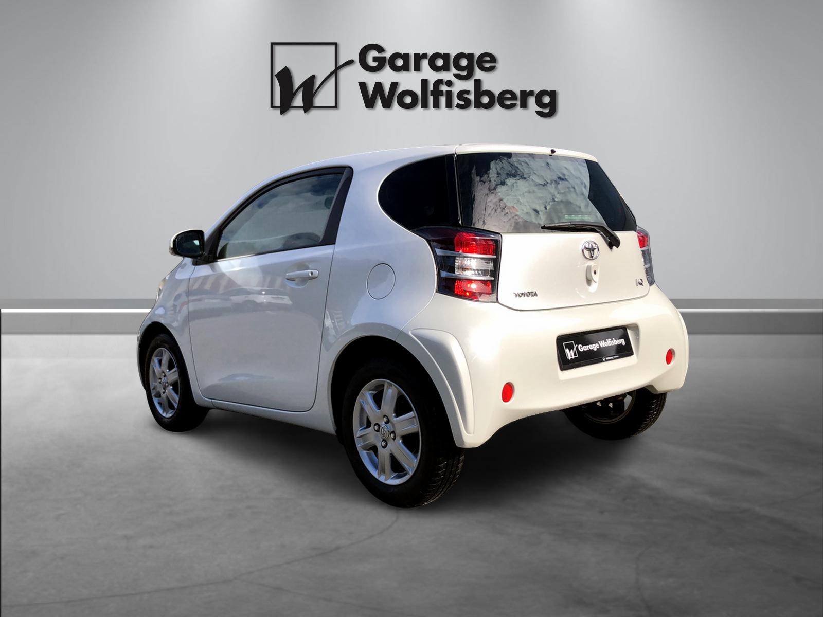 TOYOTA iQ 1.0 VVT-i Q MiD-image-3