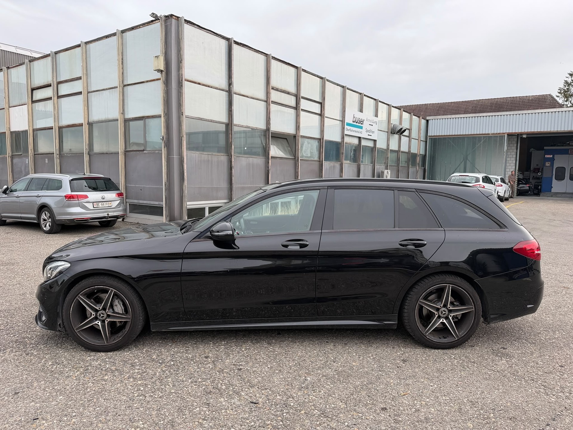 MERCEDES-BENZ C 220 d AMG Line 9G-Tronic-image-3