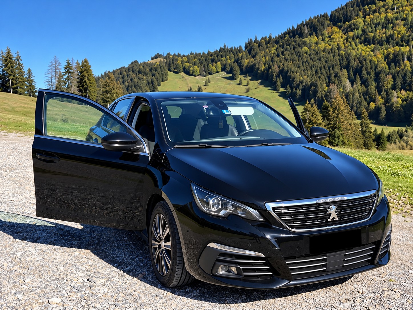 PEUGEOT 1.2 PureTech 130 Allure S/S-image-0