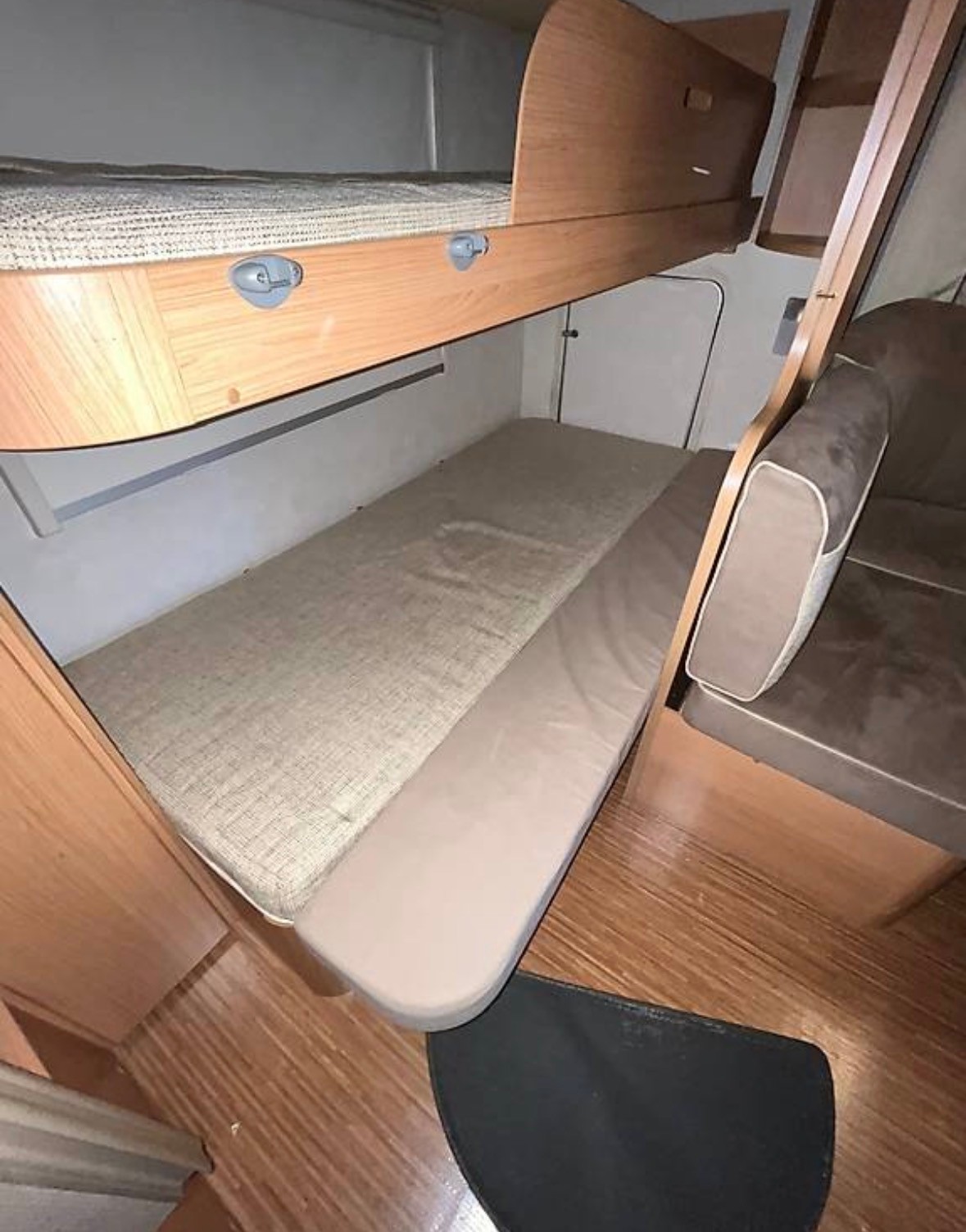 ADRIA Adora Scandinavian Edition 563 - Stockbett Kajüte- Mover- Alde Heizung-image-6