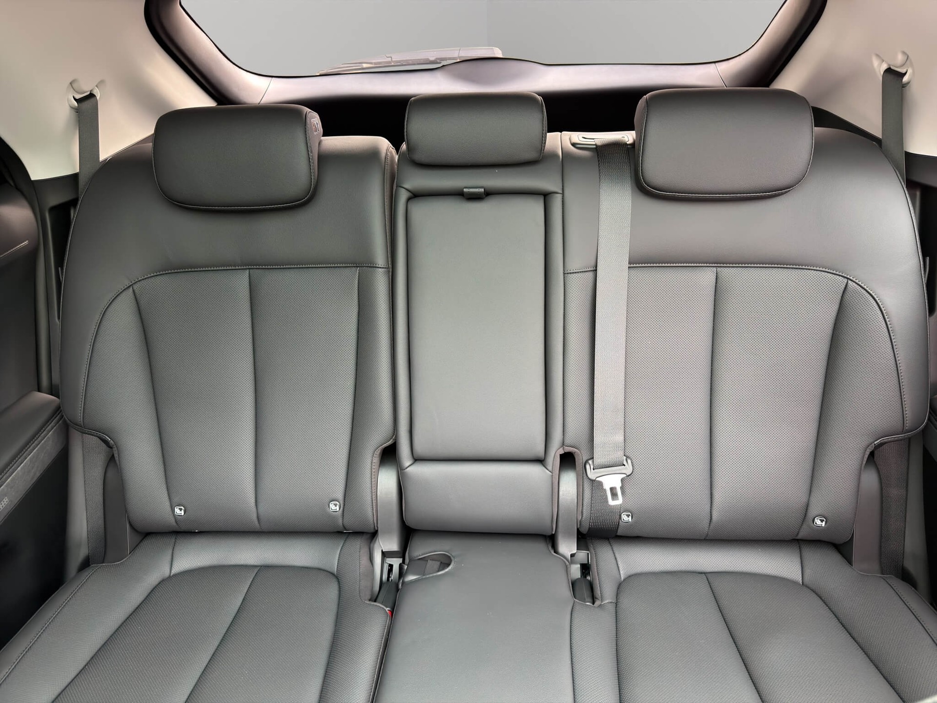 HYUNDAI Ioniq 5 84 kWh Vertex 4WD-image-7