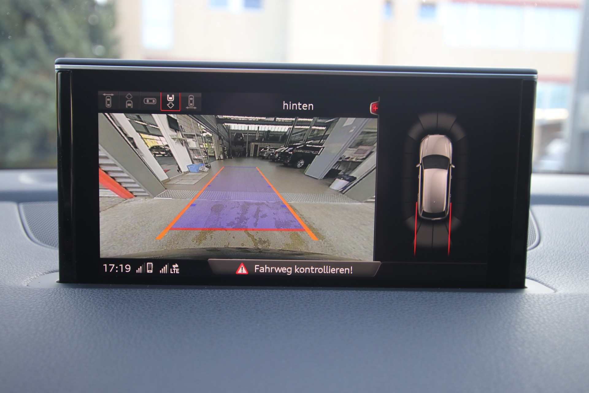 AUDI SQ7 4.0 TDI quattro tiptronic *7-Sitzplätze*-image-20