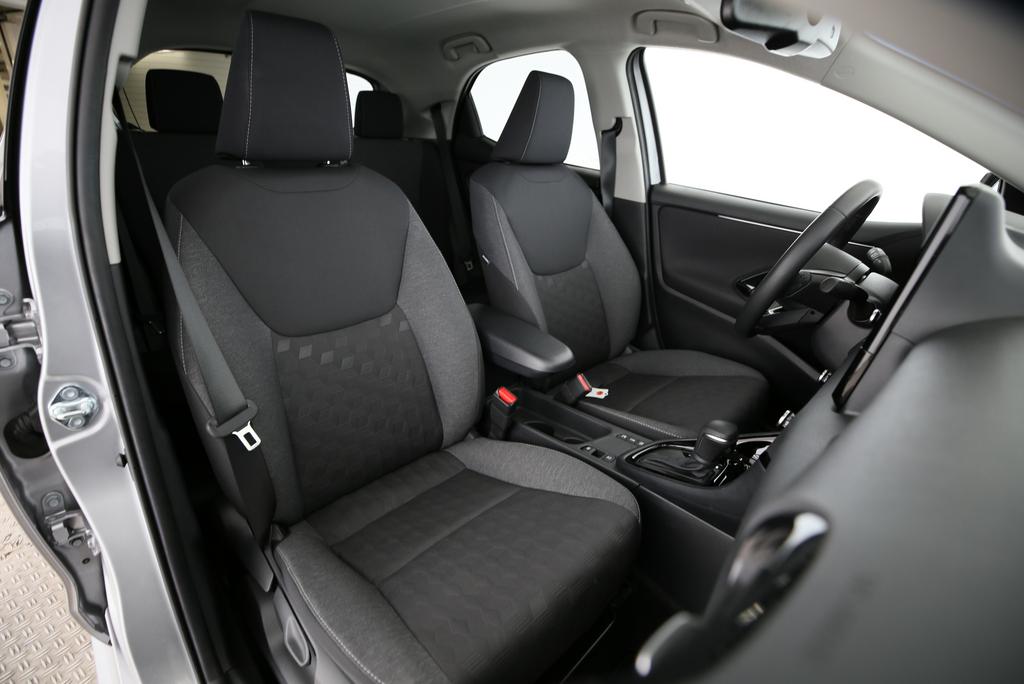 TOYOTA Yaris 1.5 VVT-i HSD Trend-image-16