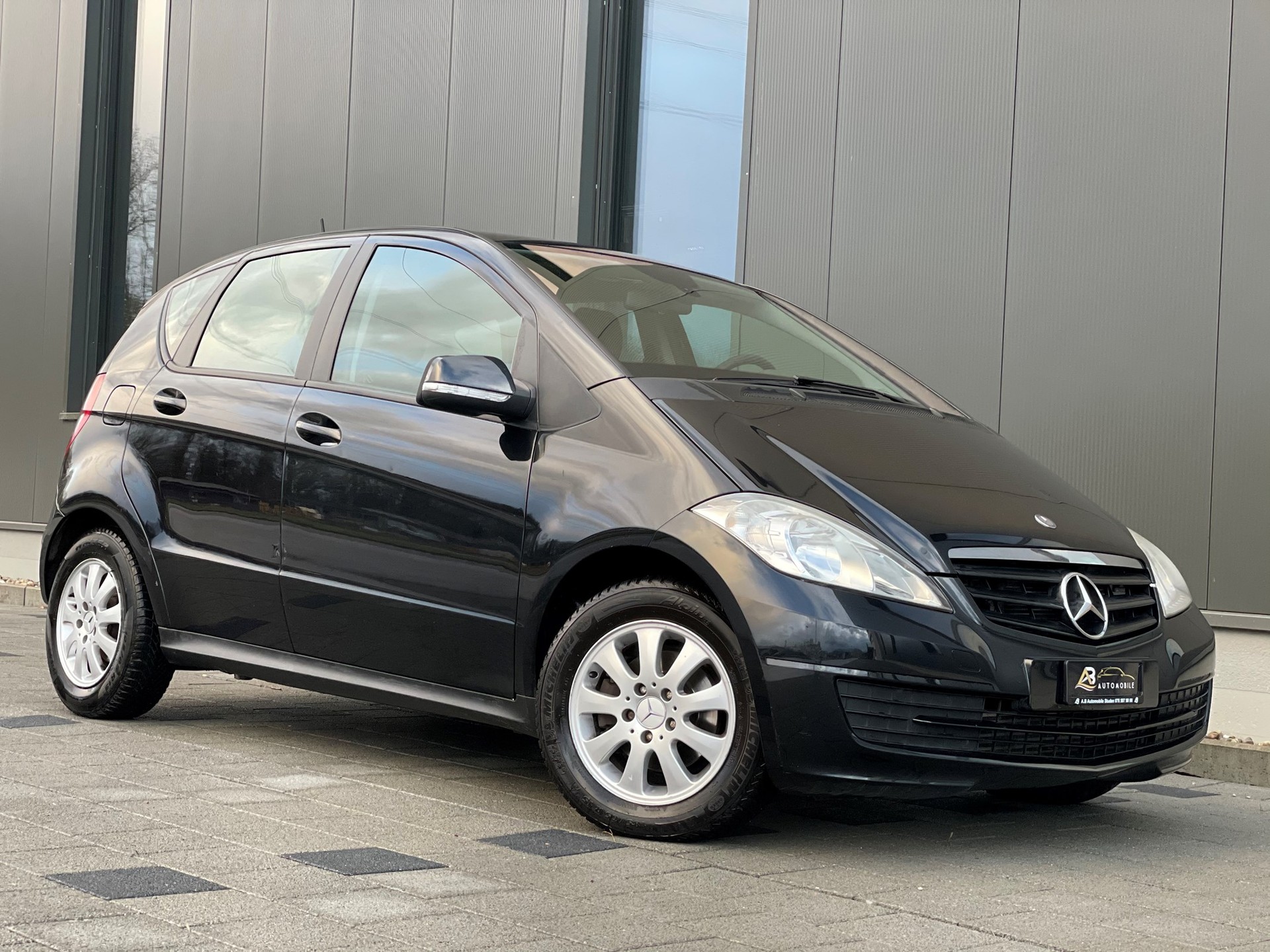 MERCEDES-BENZ A 180 CDI Avantgarde Autotronic-image-0