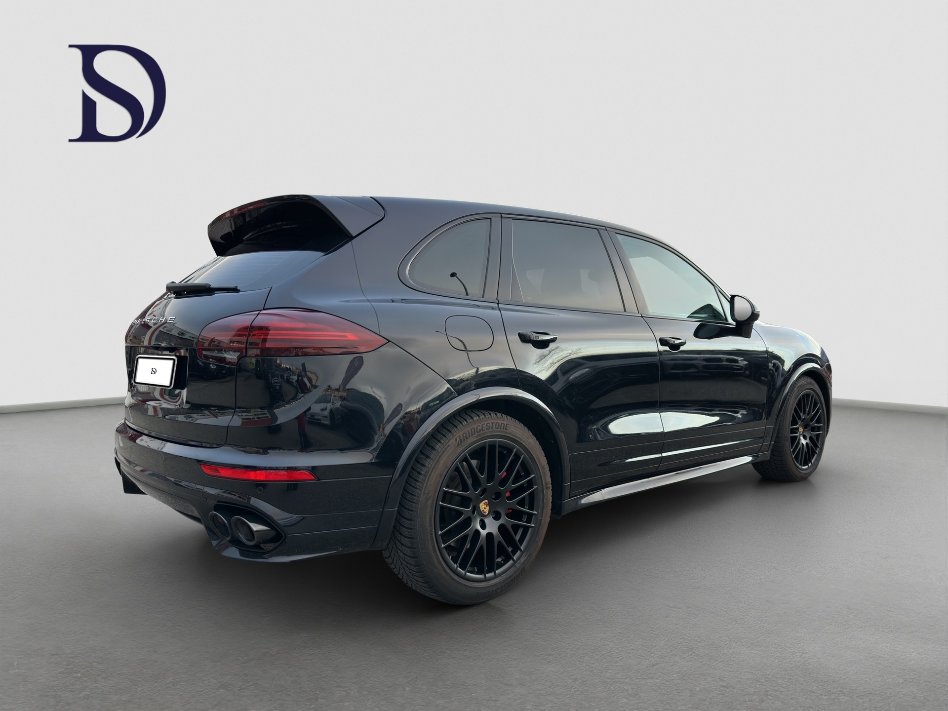 PORSCHE Cayenne GTS-image-5
