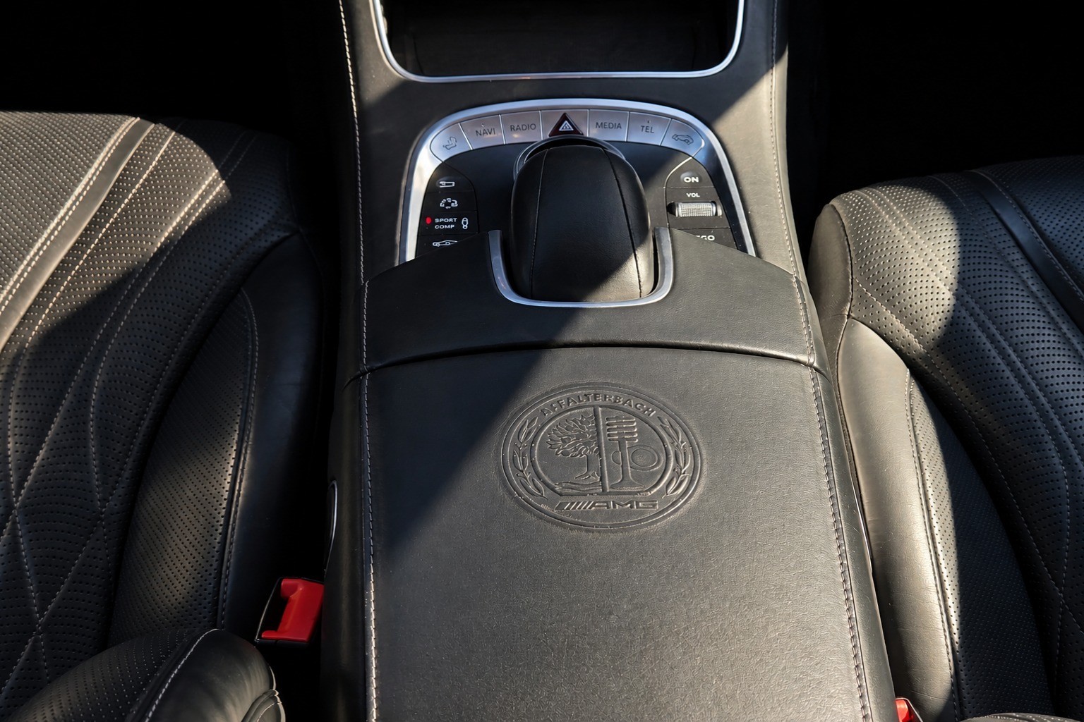 MERCEDES-BENZ S 63 AMG L 4Matic Speedshift MCT-image-11