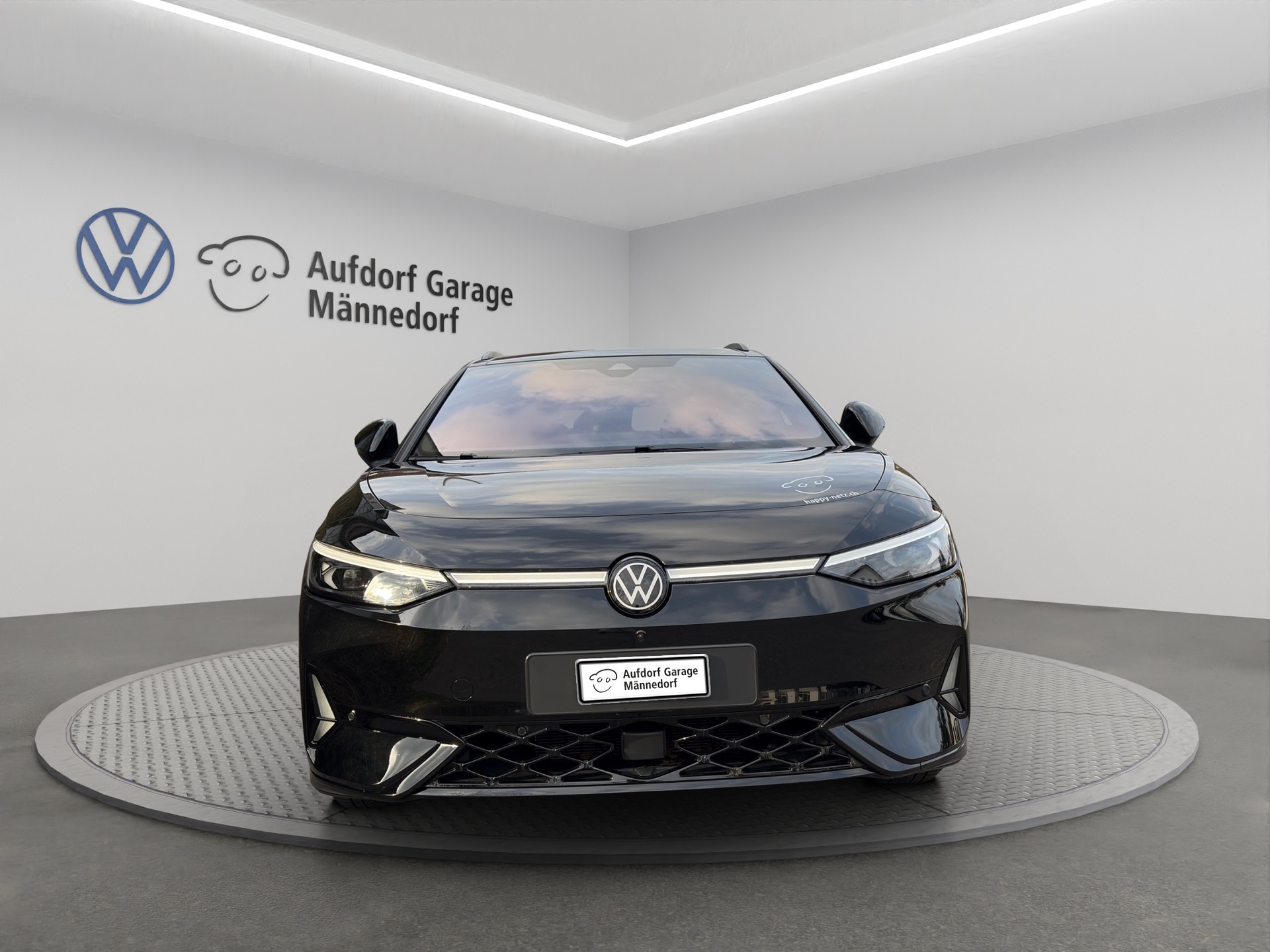 VW ID.7 Tourer GTX 86 kWh GTX 4 Motion-image-1