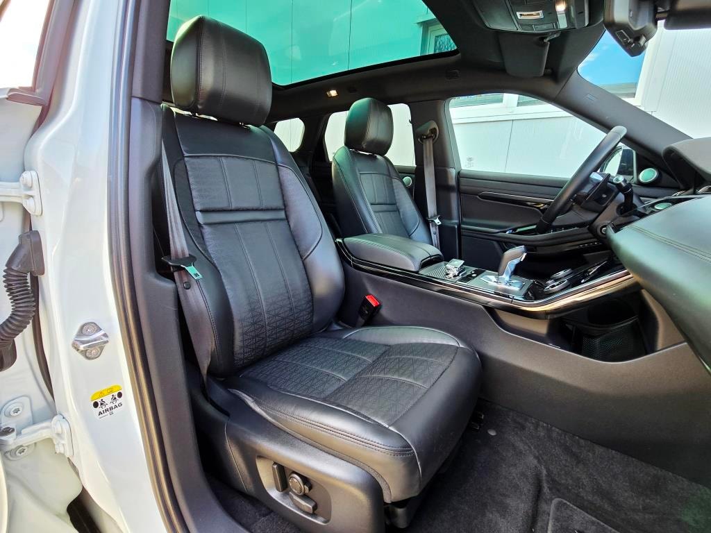 LAND ROVER Range Rover Evoque R-Dyn First Edi P 250 HSE AT9-image-12