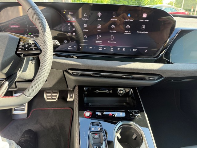 AUDI A6 Avant TFSI quattro 270 kW S tronic-image-14