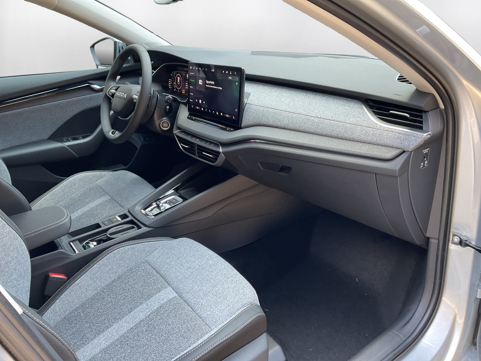 SKODA Octavia Combi 1.5 TSI mHEV DSG Selection-image-14