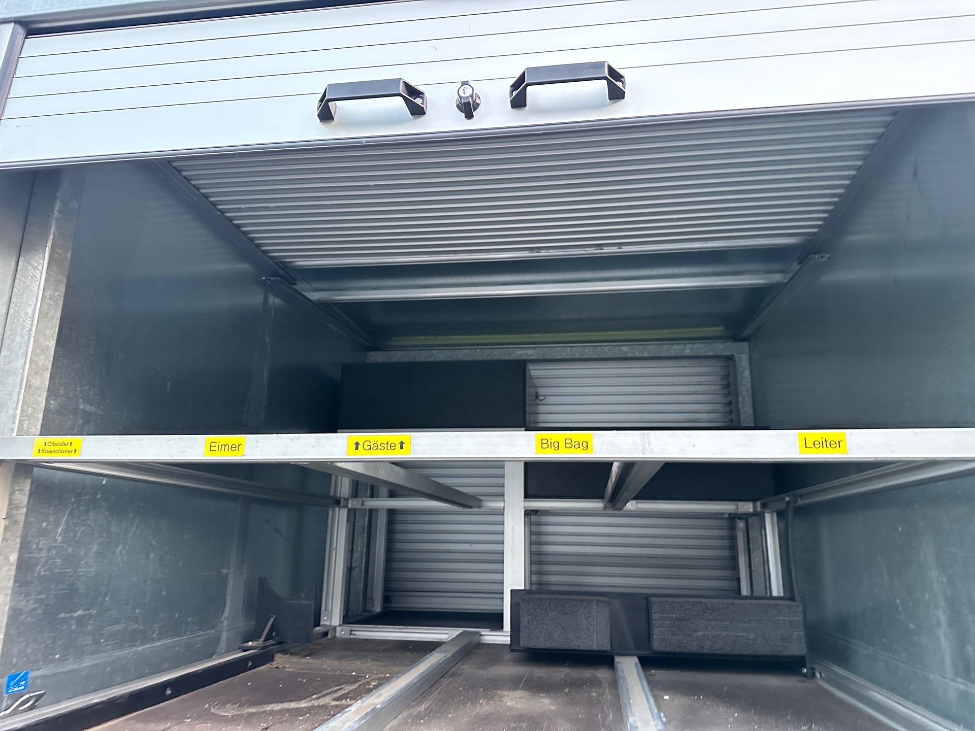 VW Crafter 35 2.0 TDI Entry Doppelkabine mit Spezialbau Kastenwagen-image-8