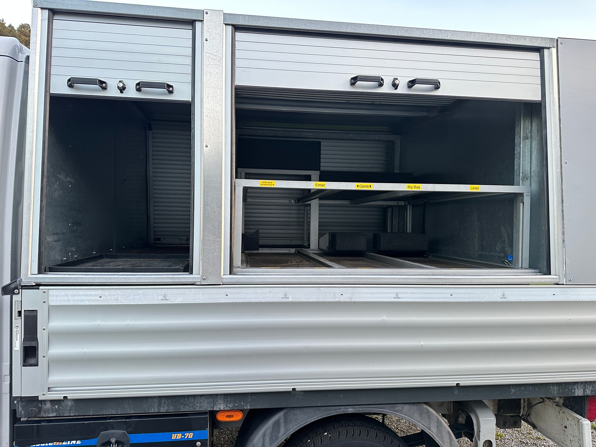 VW Crafter 35 2.0 TDI Entry Doppelkabine mit Spezialbau Kastenwagen-image-5