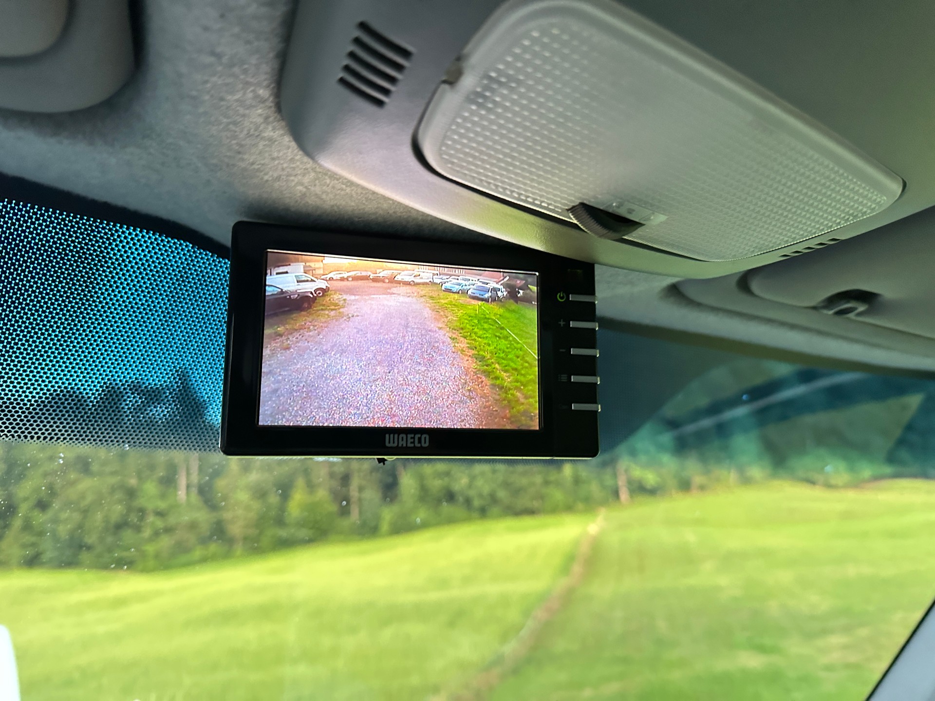 VW Crafter 35 2.0 TDI Entry Doppelkabine mit Spezialbau Kastenwagen-image-13