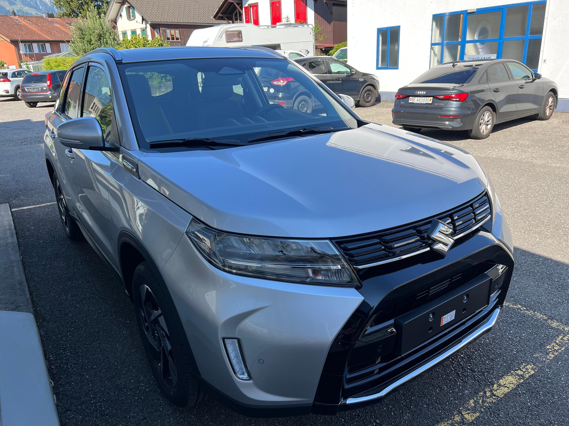 SUZUKI Vitara 1.4 T Compact Top Hybrid 4x4-image-6