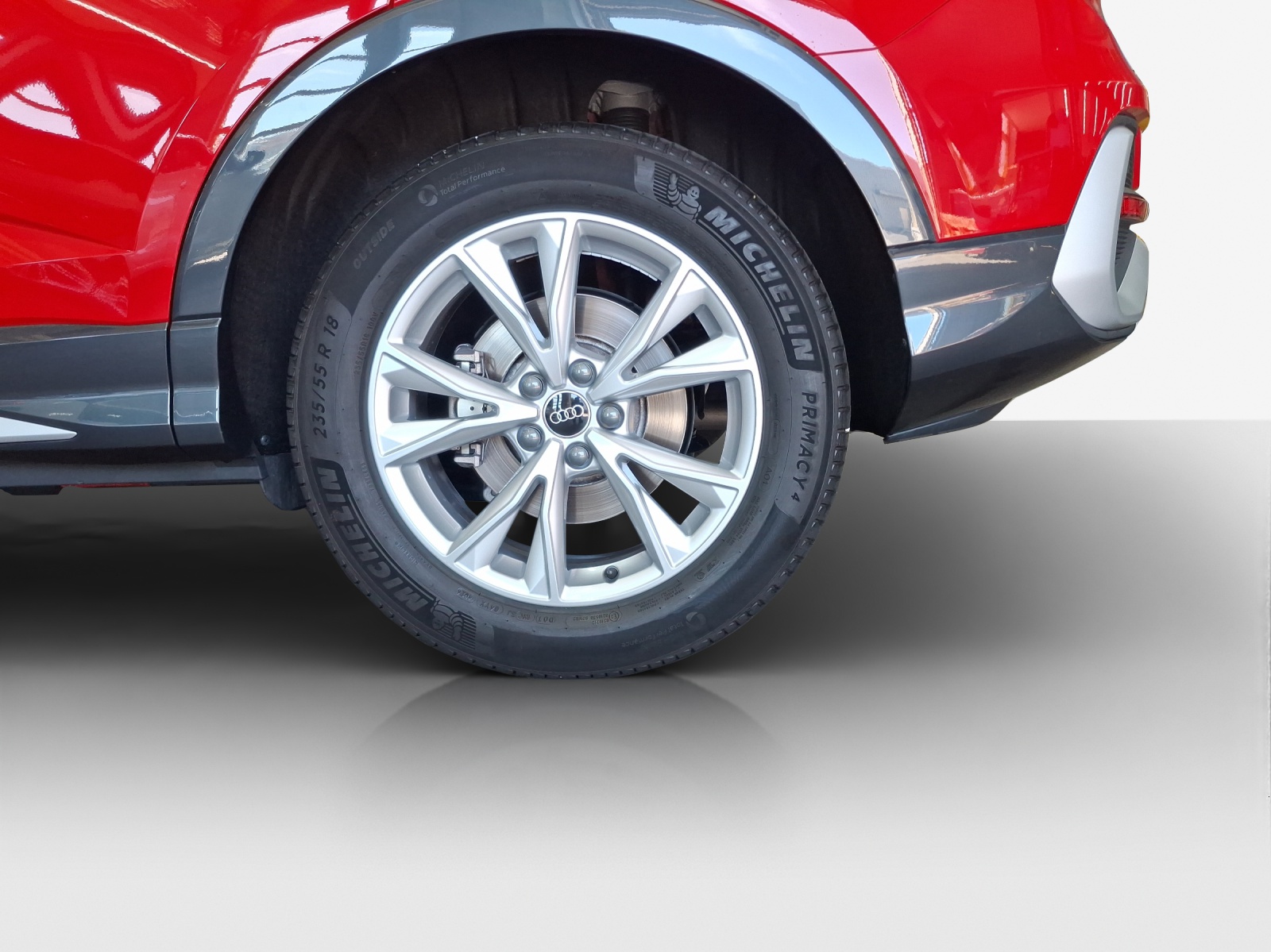 AUDI Q3 Sportback 40 TFSI S line quattro S-tronic-image-13
