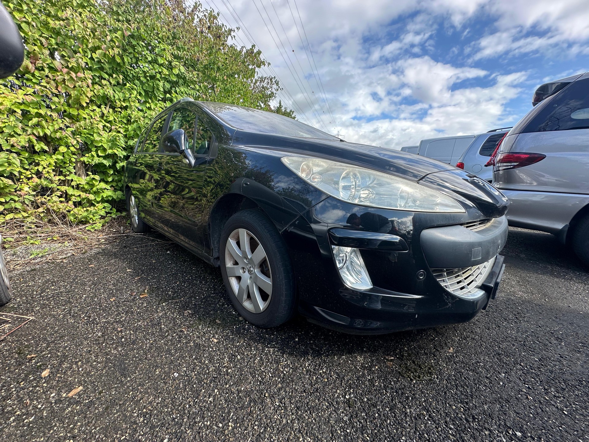 PEUGEOT 308 SW 1.6 16V Turbo Sport-image-8