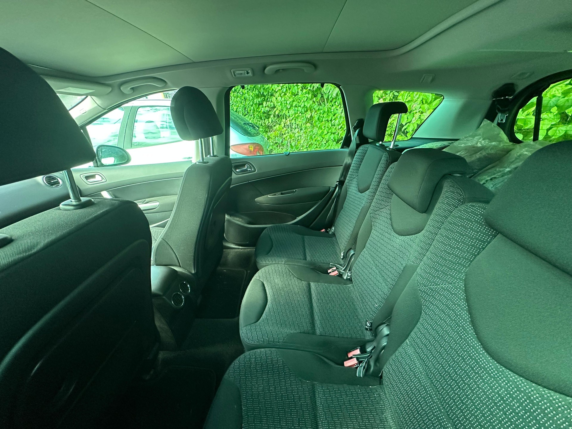PEUGEOT 308 SW 1.6 16V Turbo Sport-image-6