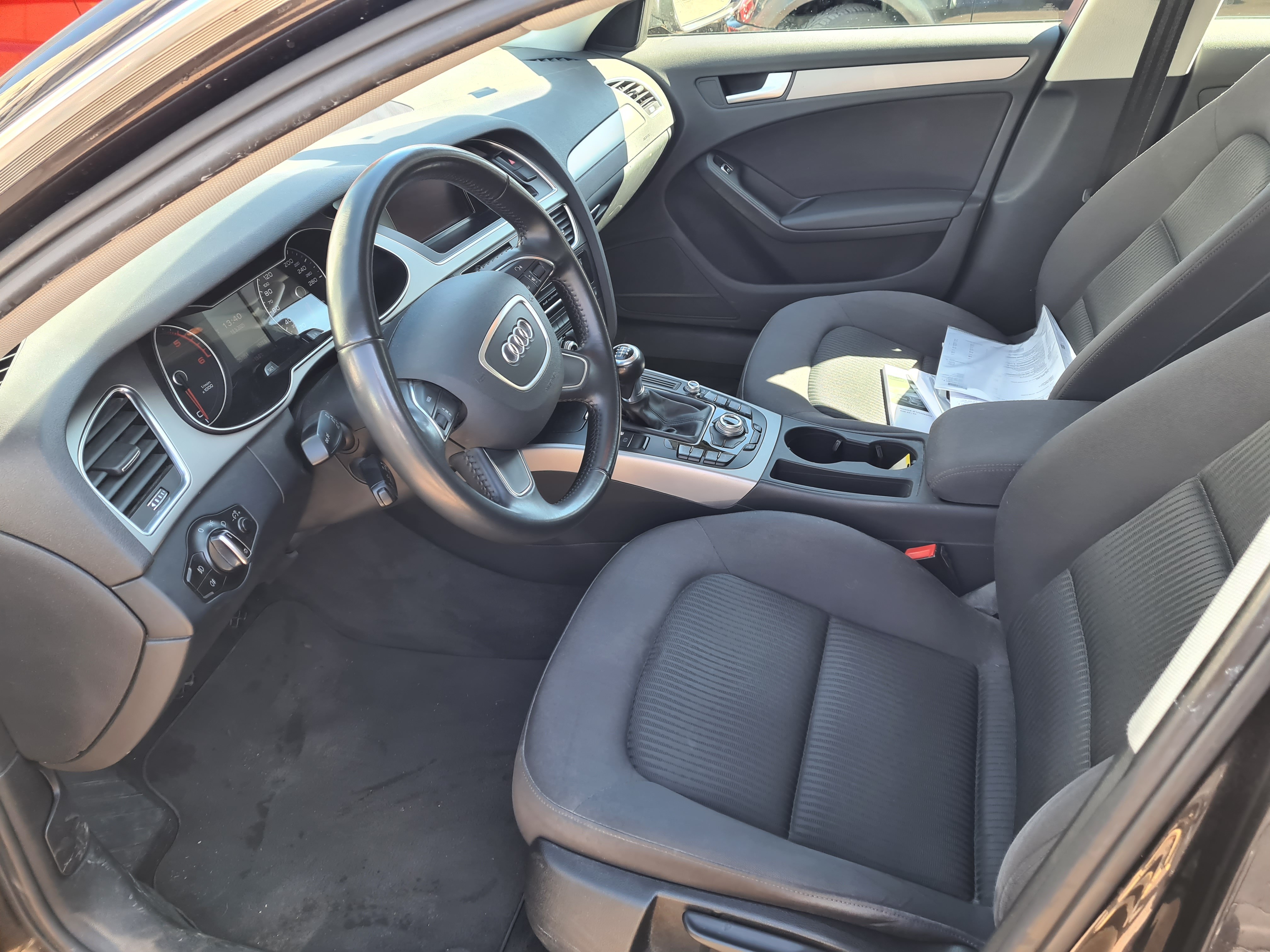 AUDI A4 Avant 2.0 TDI — slika 7