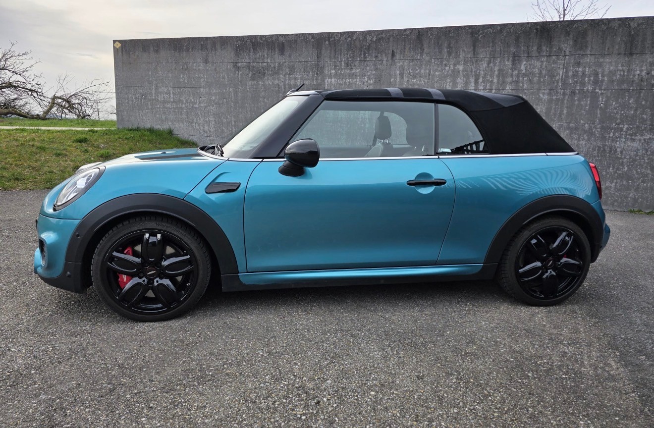 MINI Cooper John Cooper Works Cabriolet Steptronic-image-2