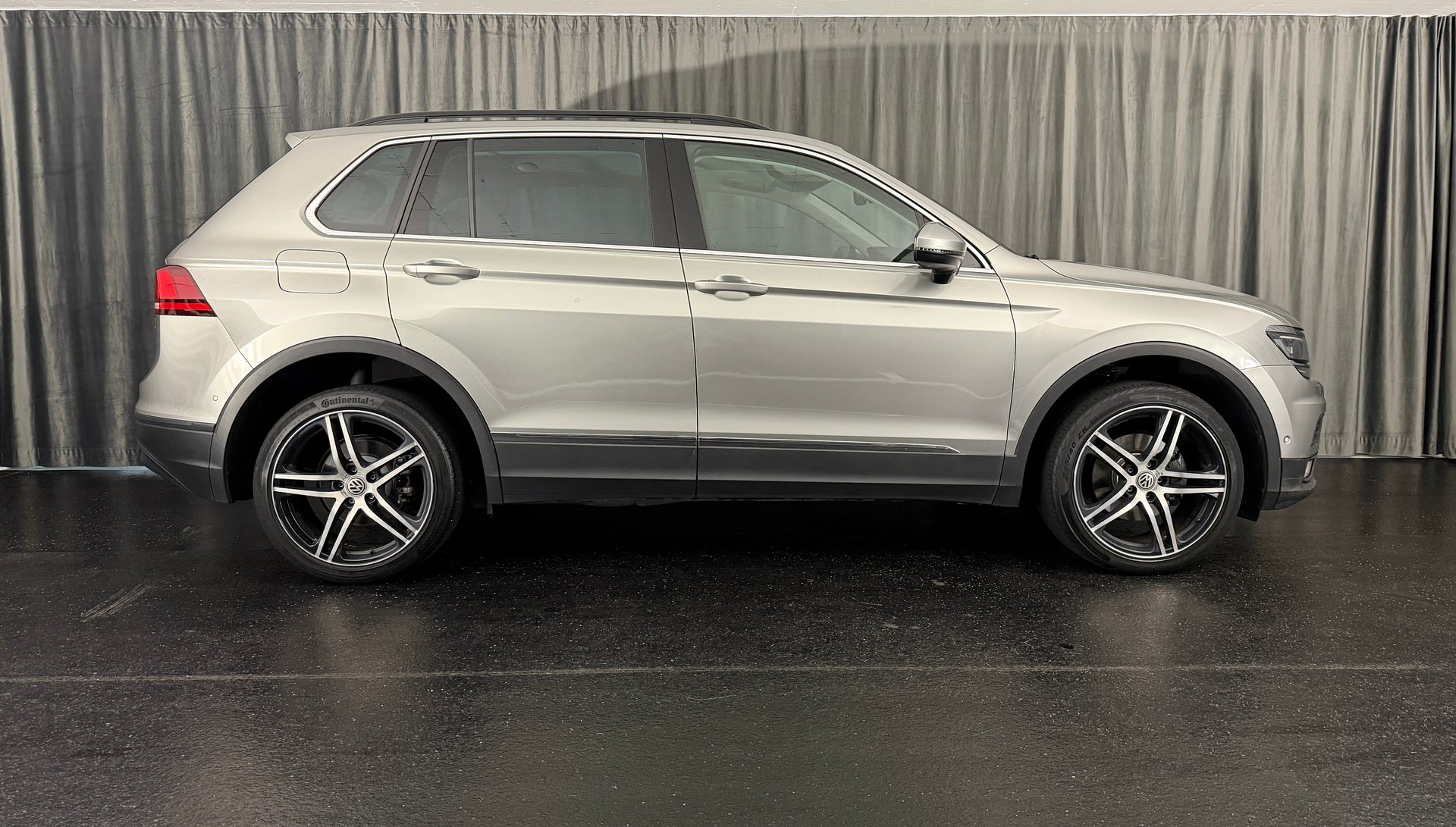 VW Tiguan 2.0 TDI SCR Highline4Motion DSG-image-4