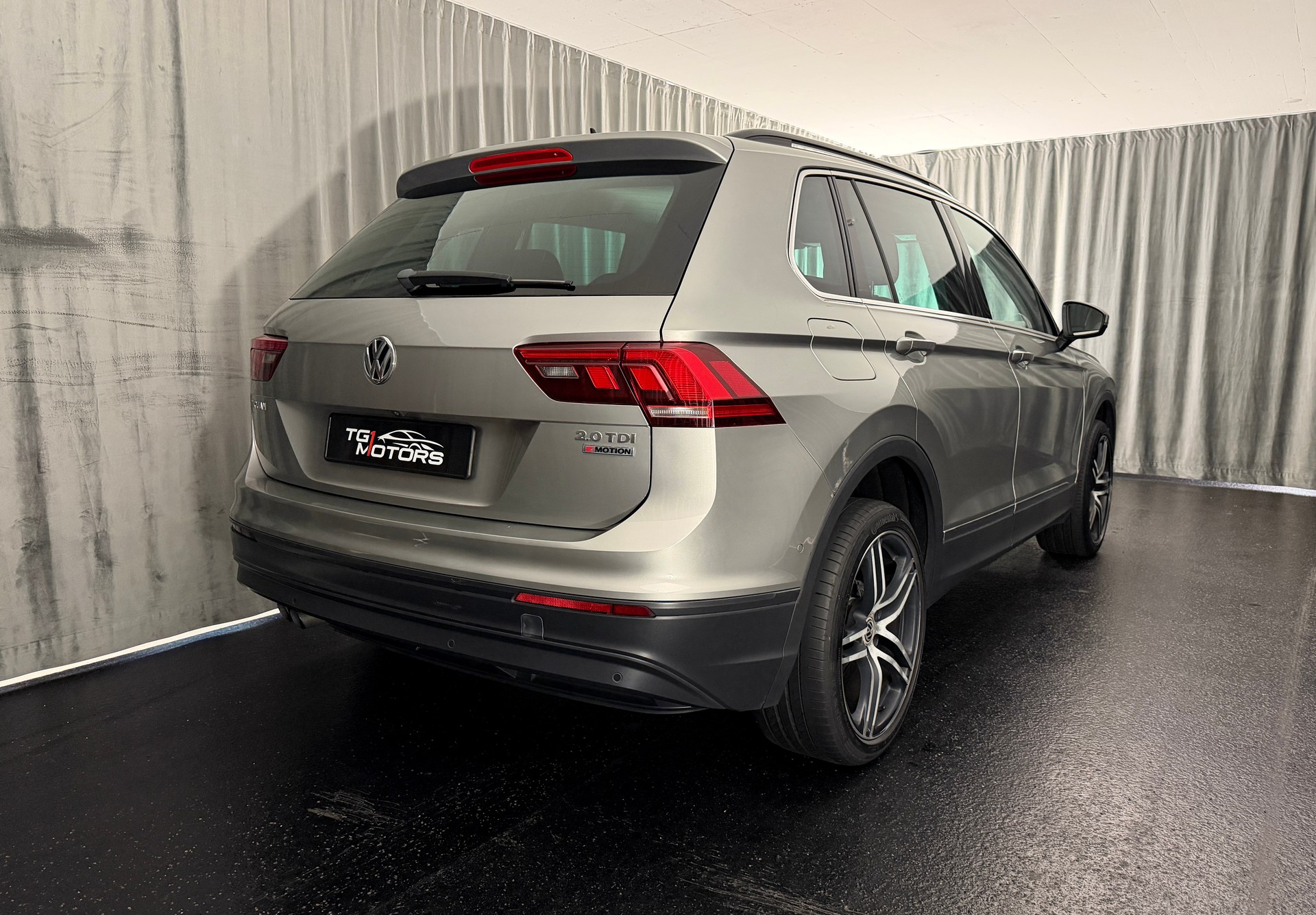 VW Tiguan 2.0 TDI SCR Highline4Motion DSG-image-2