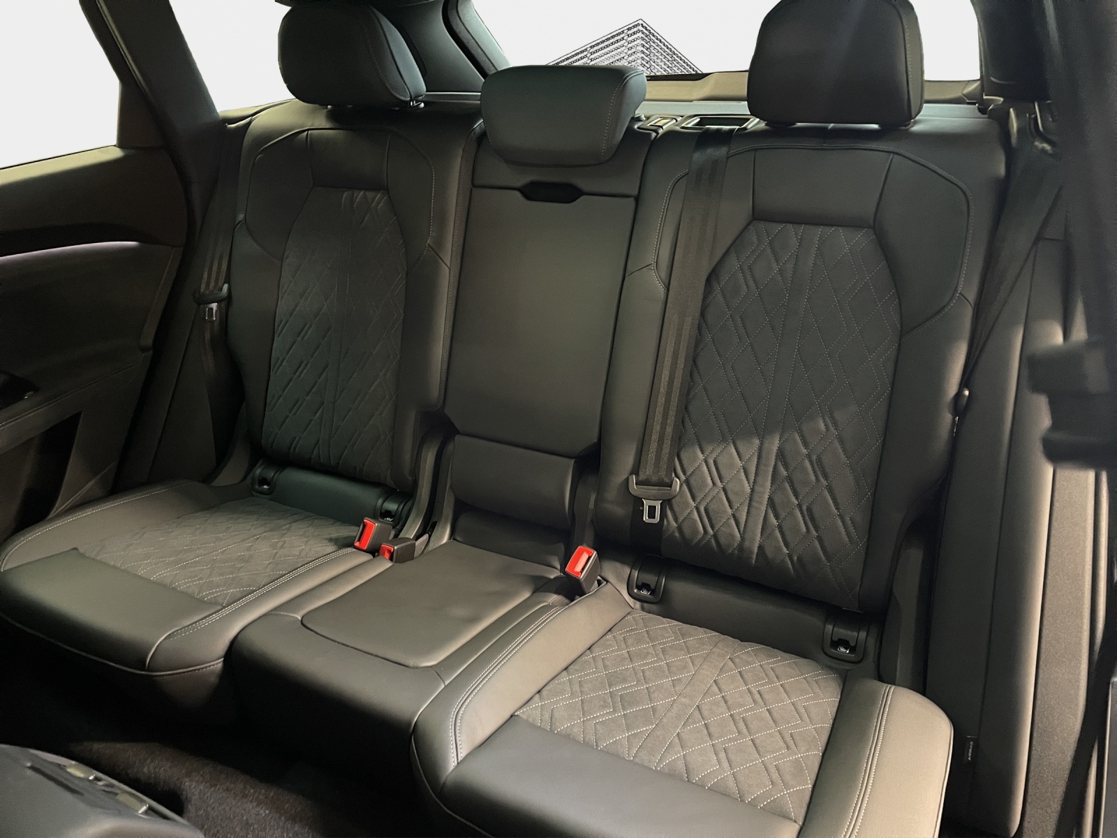 AUDI SQ5 TFSI quattro S-tronic-image-11
