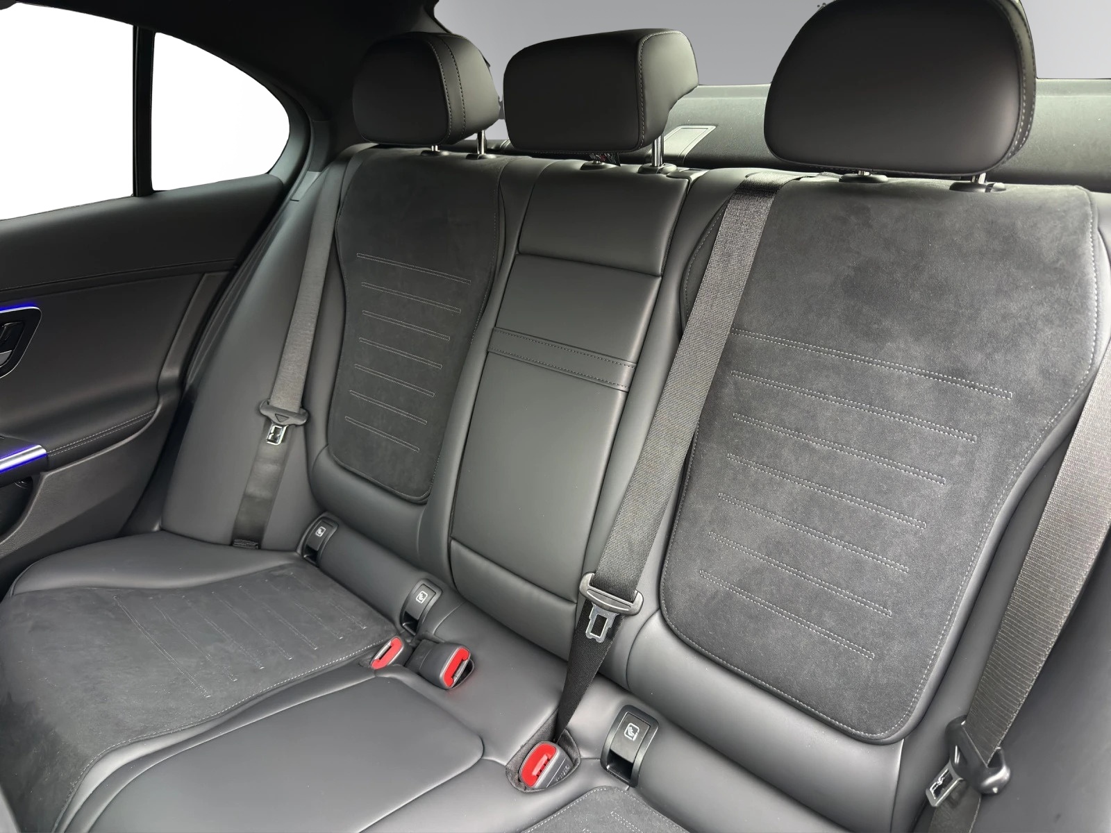 MERCEDES-BENZ C 220 d 4 Matic Swiss Star-image-7