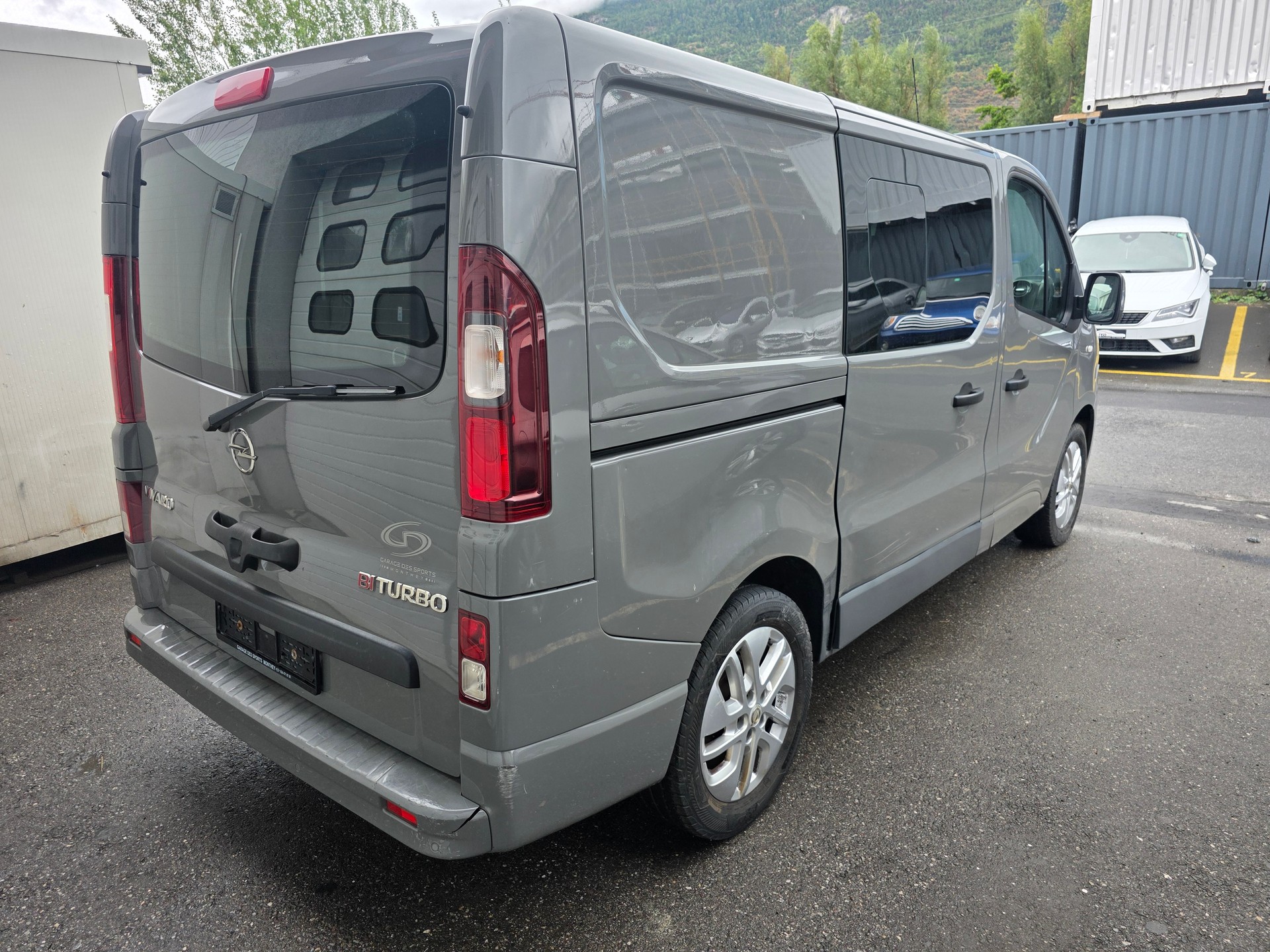 OPEL Vivaro 1.6 BiTurbo CDTI ecoFLEX 2.9t L1H1-showroom-element-2