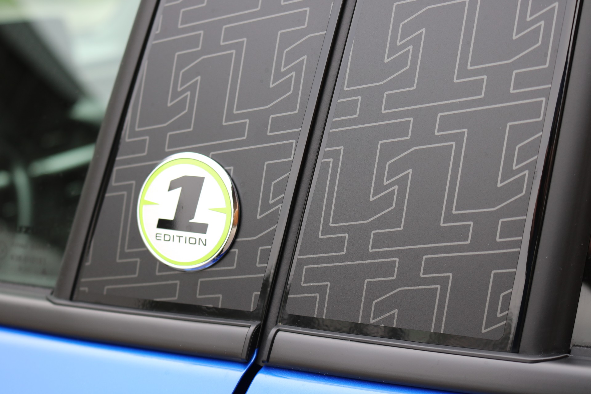 SUZUKI Swift 1.2 1st Edition Top Hybrid 4x4 Tuning-image-11