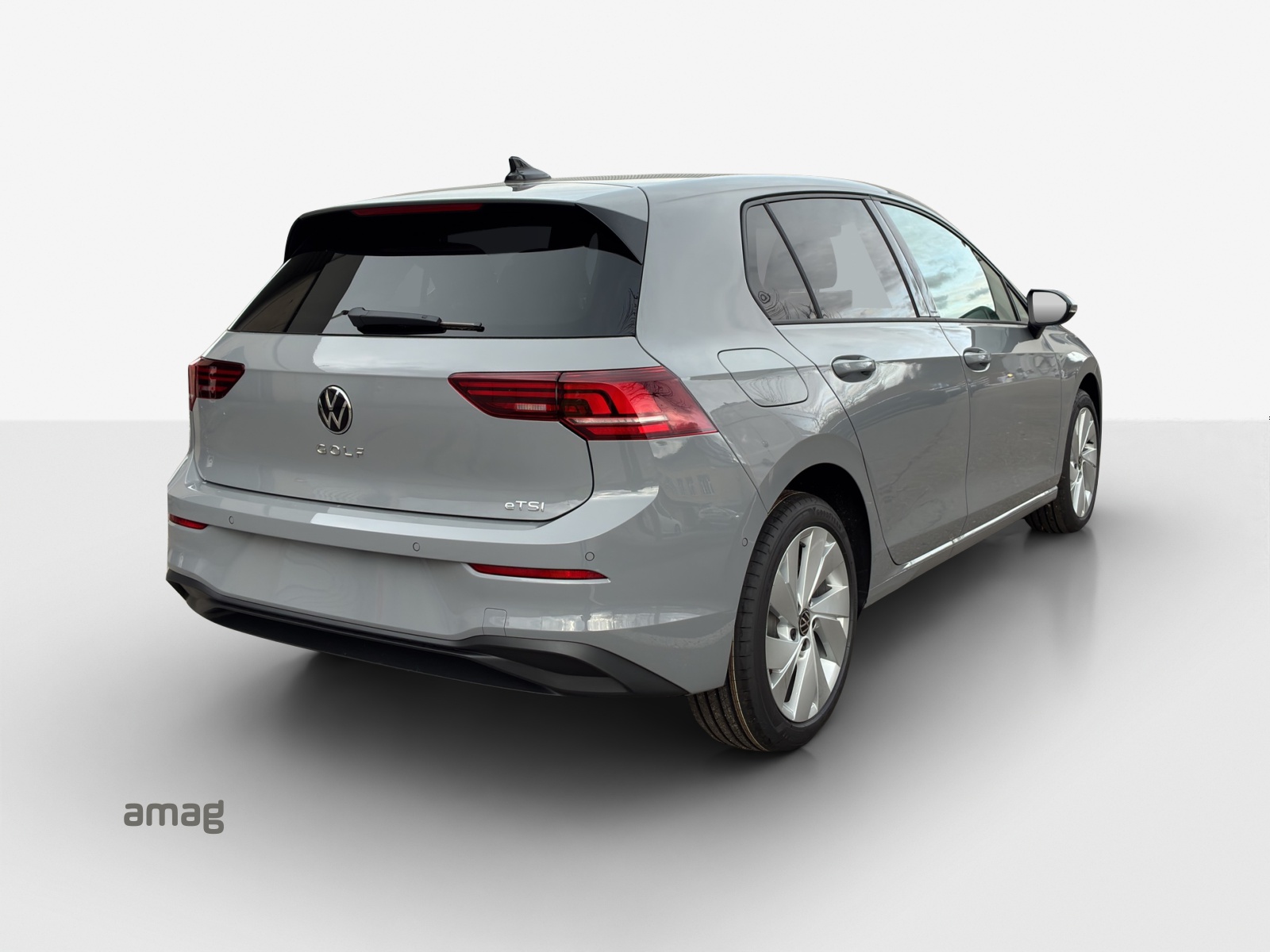 VW Golf 1.5 e TSI mHEV United DSG-image-4