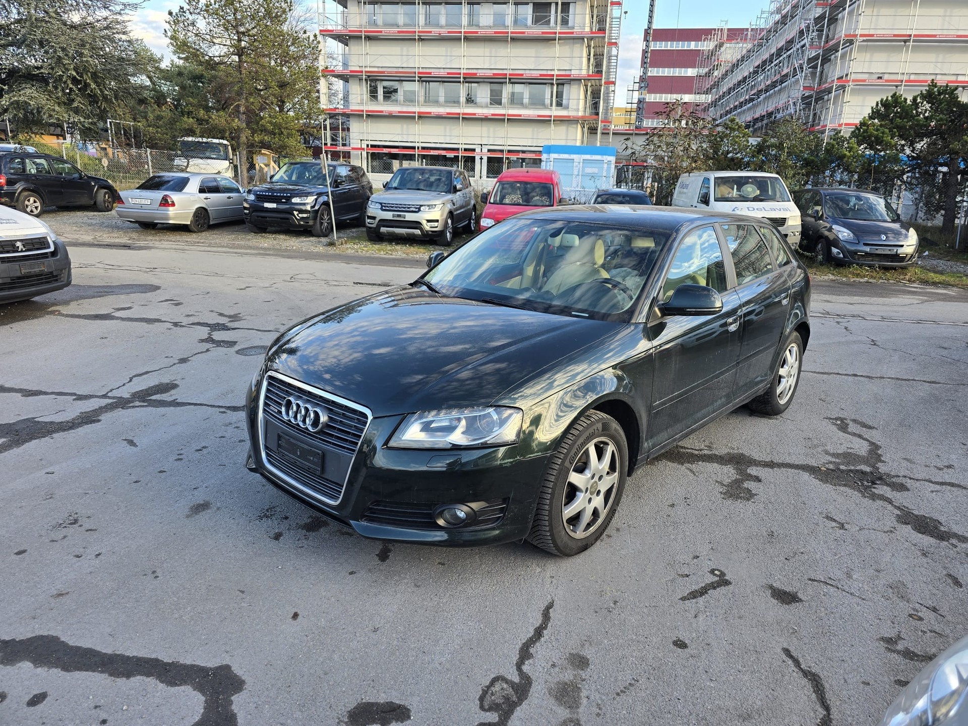AUDI A3 Sportback 1.8 TFSI Attraction quattro-image-2