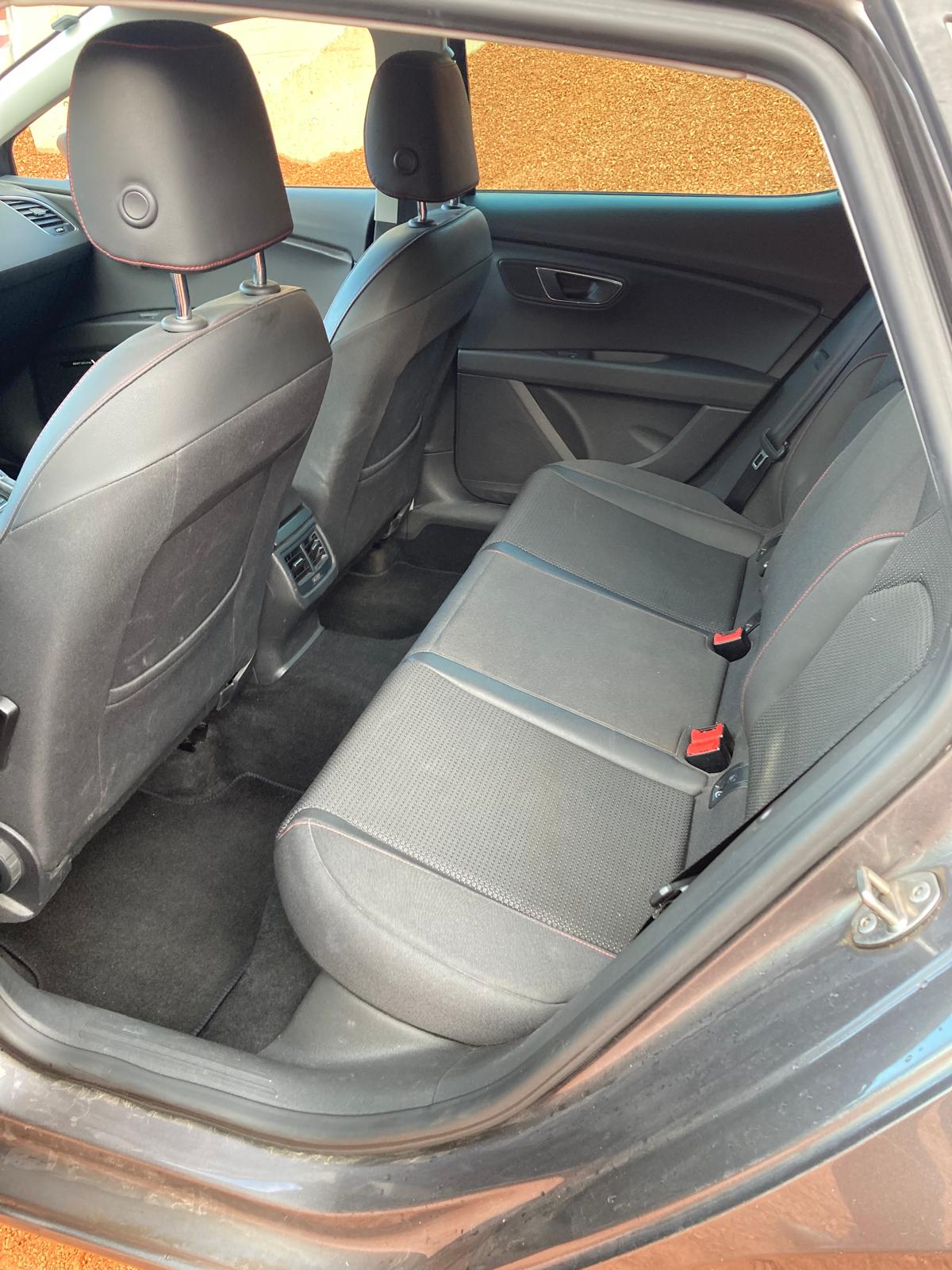 SEAT Leon 1.8 TSI FR Line DSG-image-8
