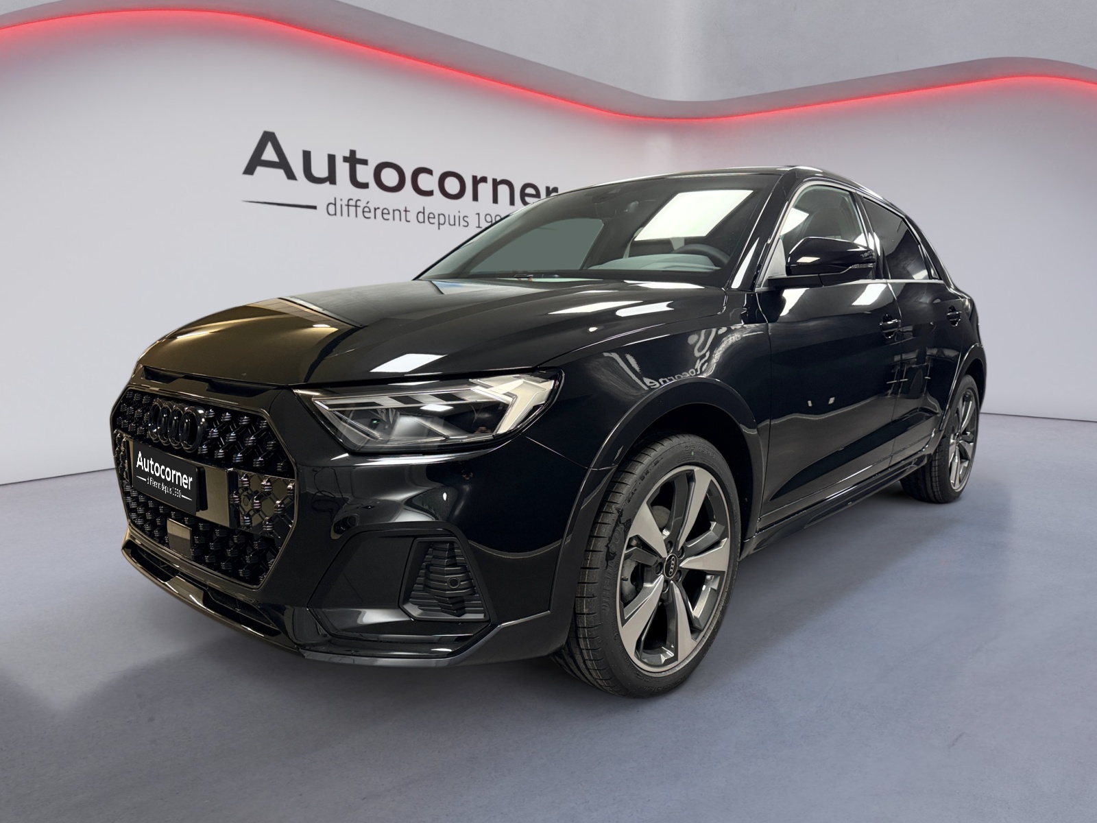 AUDI A1 Sportback 30 TFSI S Line Attraction S-tronic-image-1