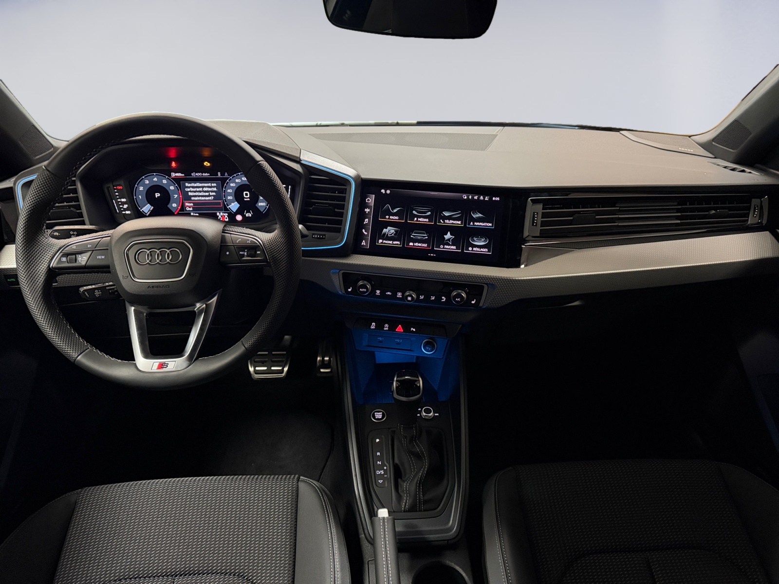 AUDI A1 Sportback 30 TFSI S Line Attraction S-tronic-image-8