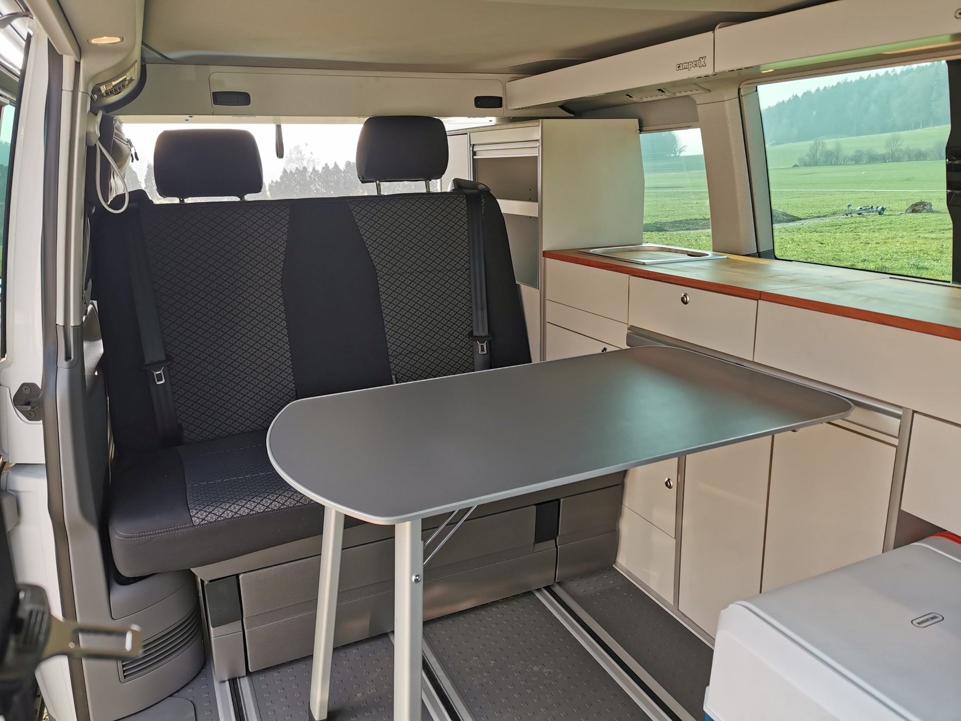 VW T6.1 California Beach Liberty Spirit 150PS TDI DSG-image-27