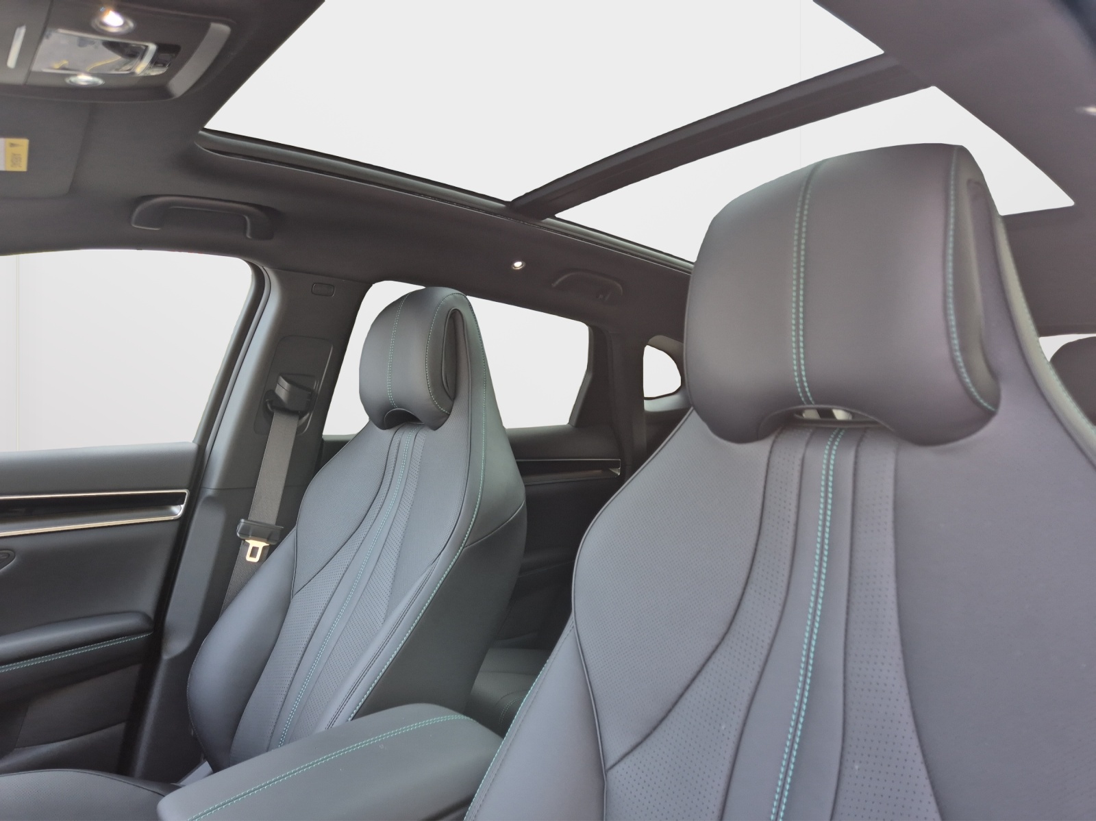 BYD Seal U DM-i Comfort-image-12