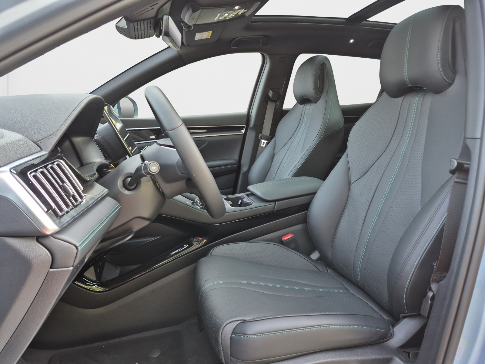 BYD Seal U DM-i Comfort-image-13