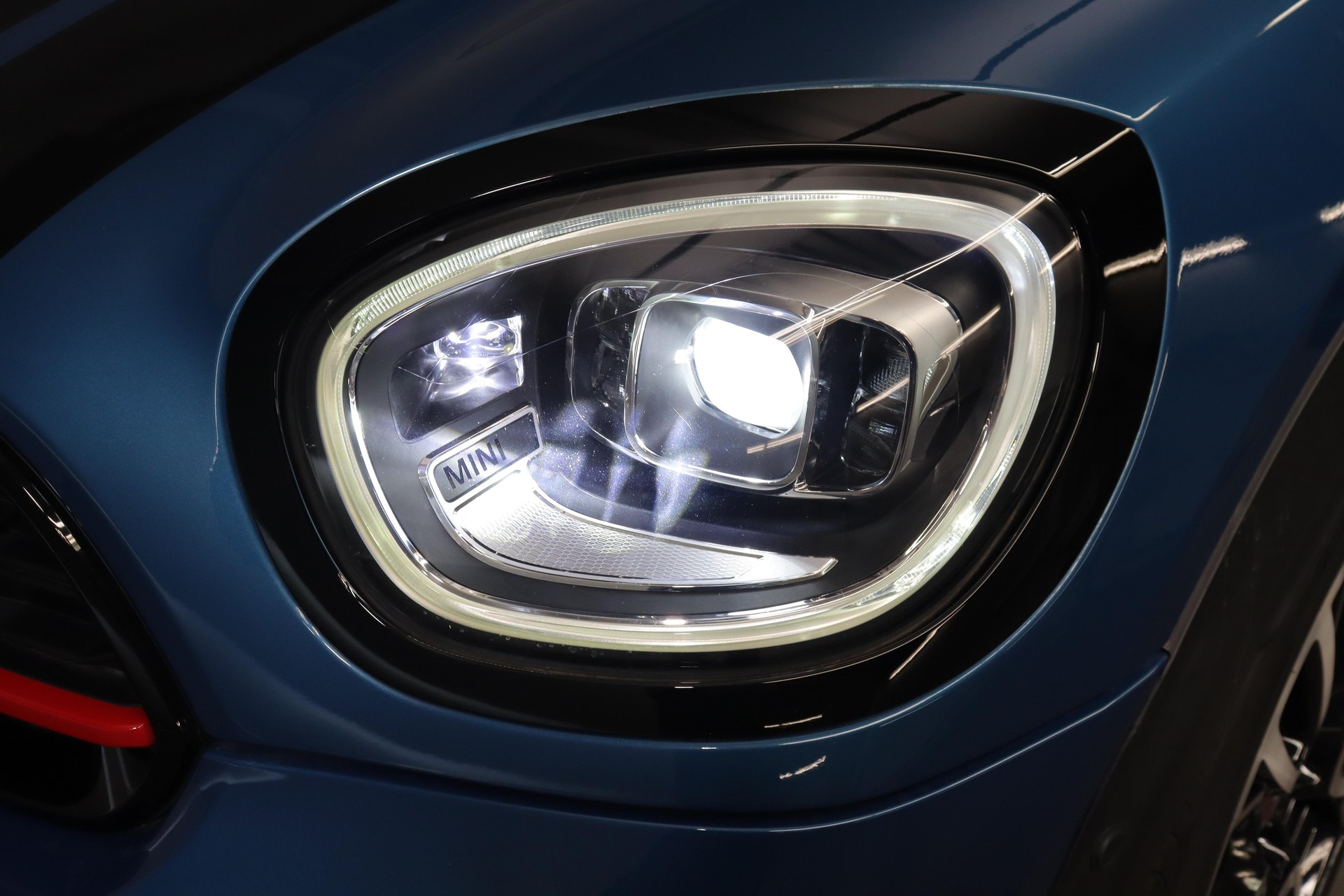 MINI Countryman F60 2.0i John Cooper Works ALL4-image-18